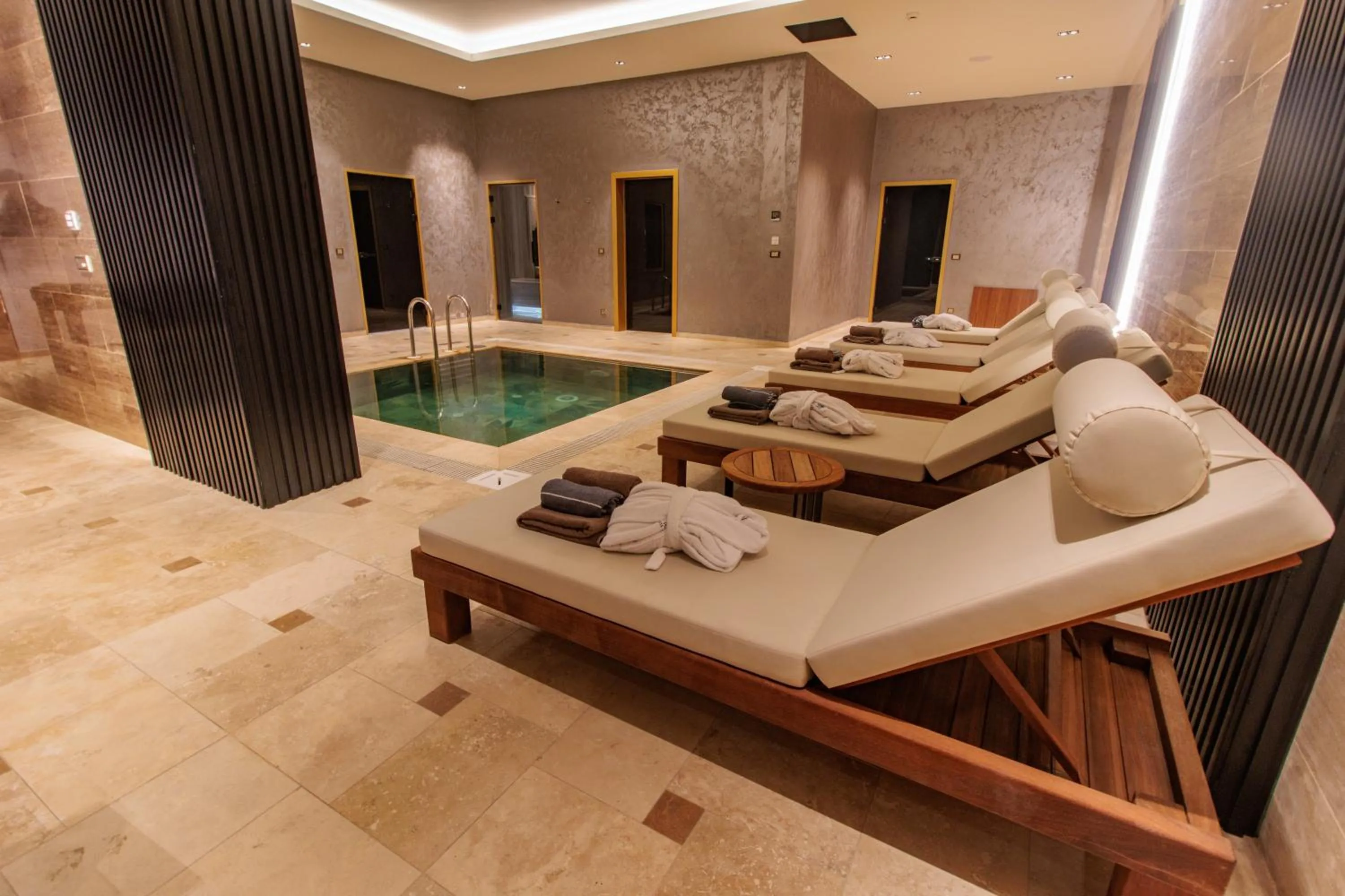 Spa and wellness centre/facilities in Anadolu Hotels Esenboga Thermal