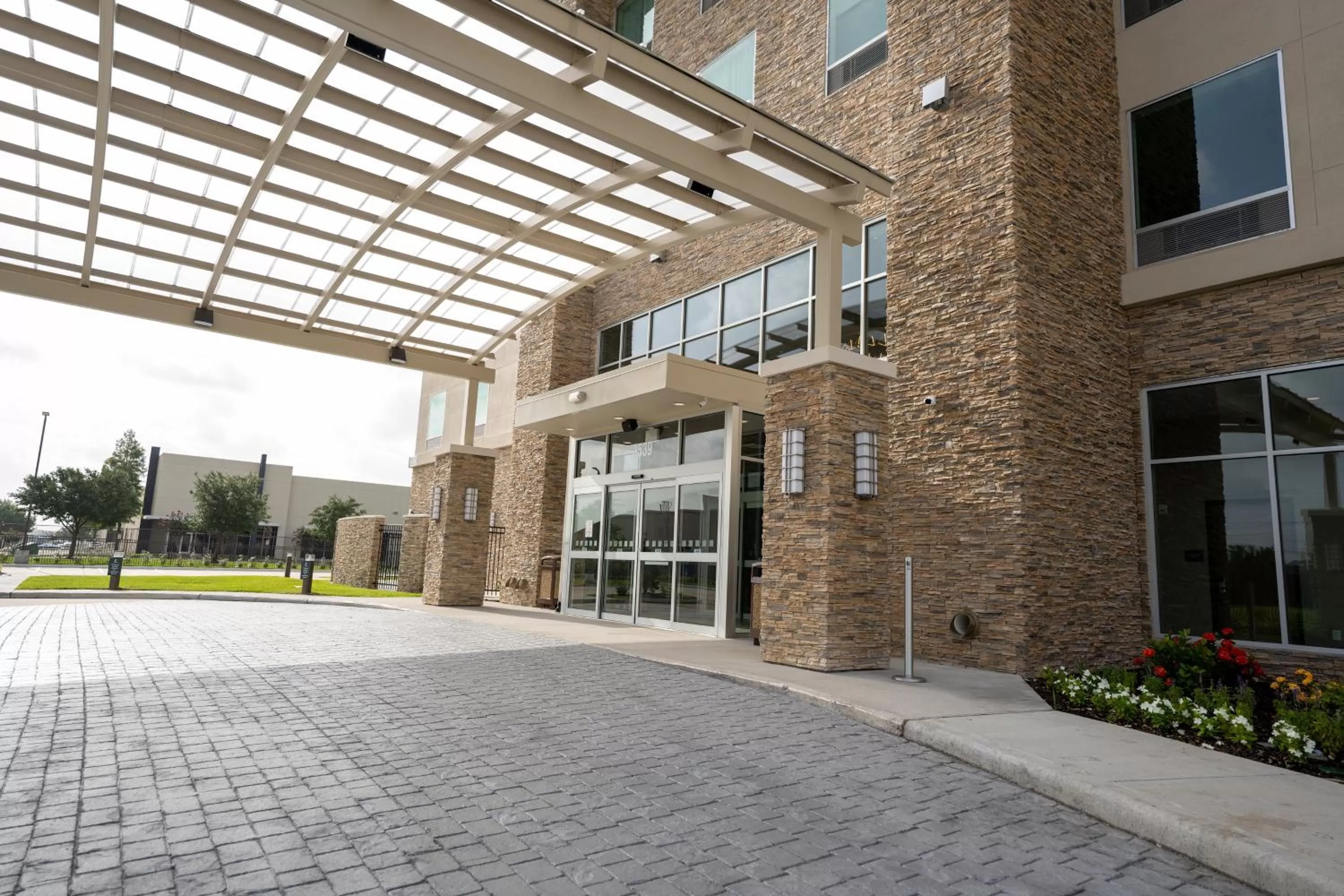 Property building in Holiday Inn - NW Houston Beltway 8 by IHG