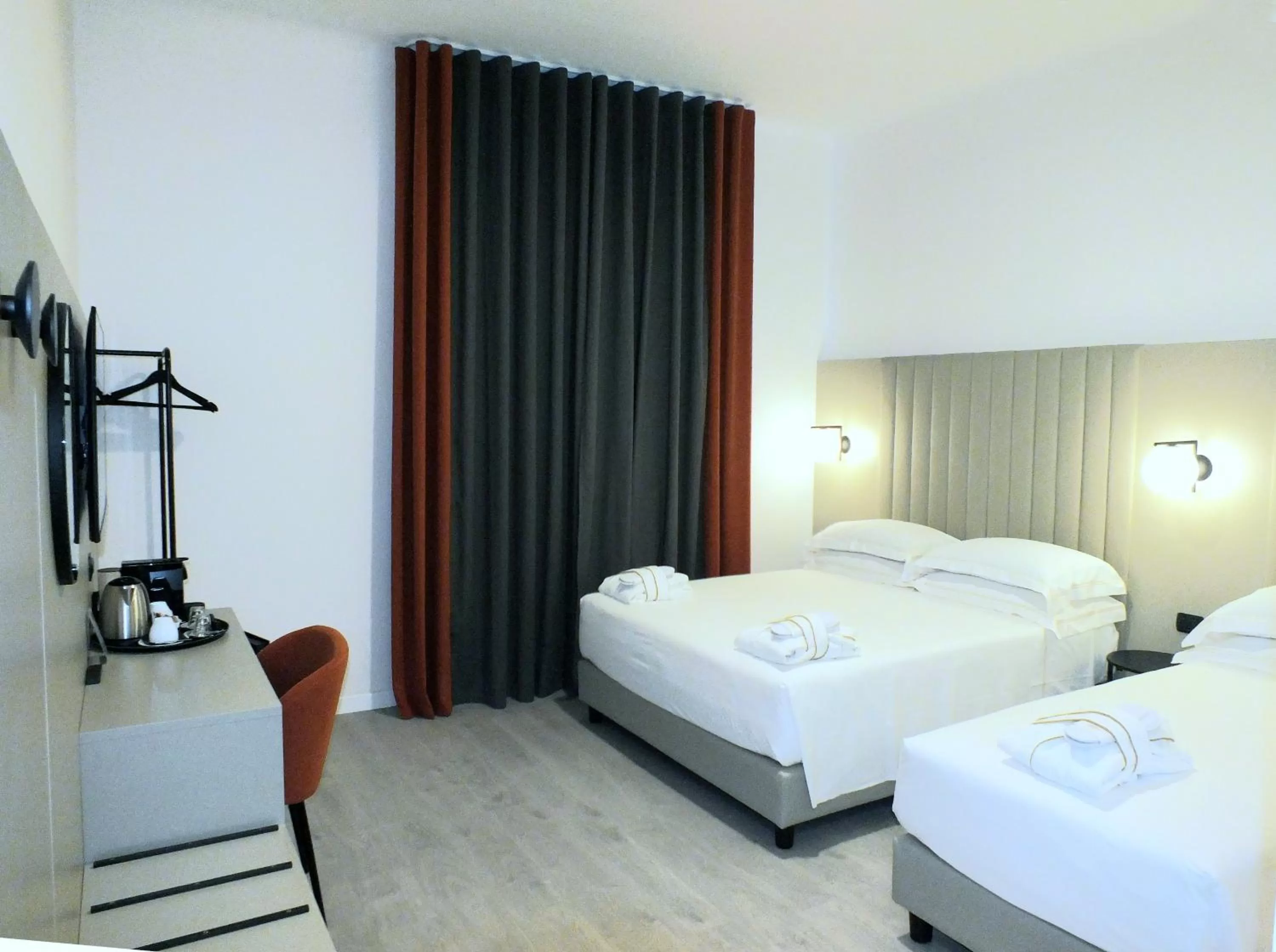 Bed in BB Hotels Smarthotel Derose