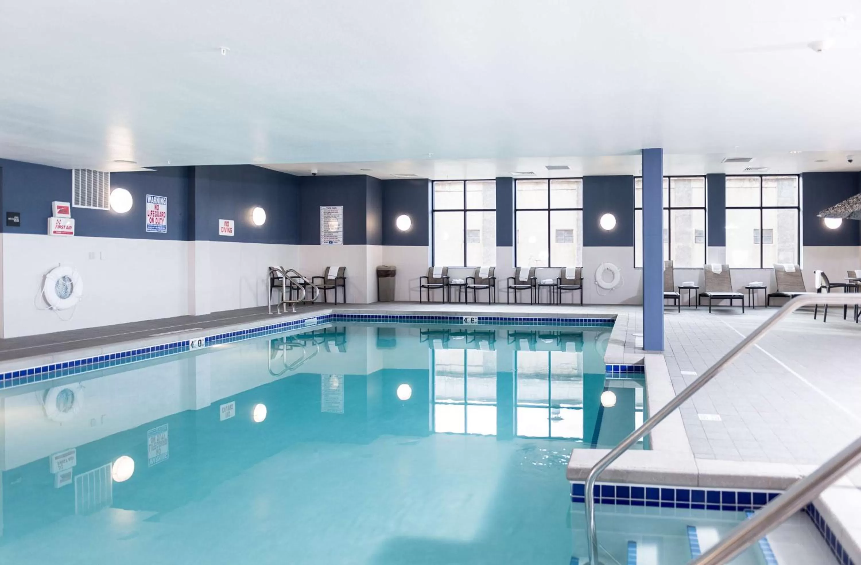 Pool view in Hampton Inn and Suites La Crosse Downtown