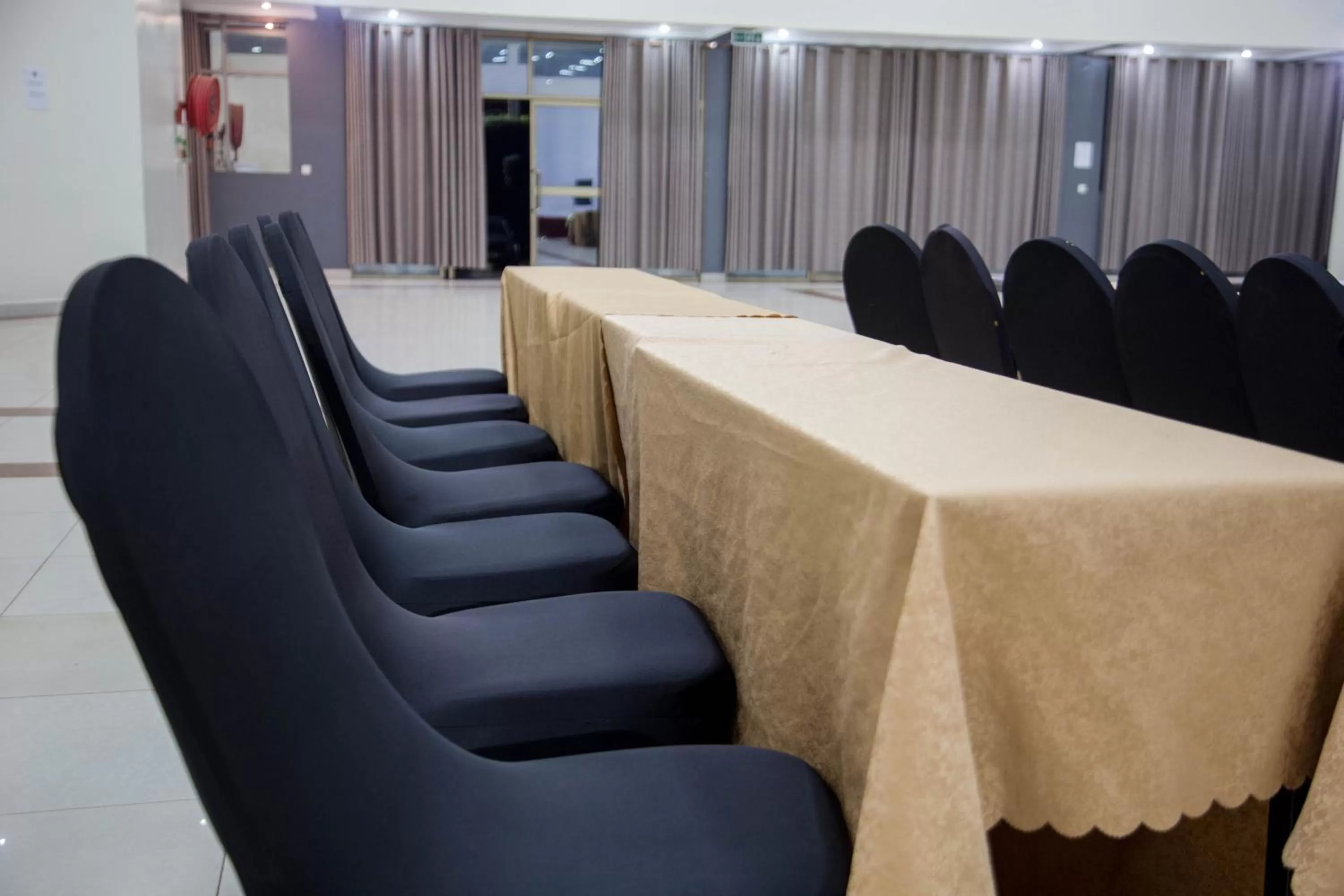 Meeting/conference room in Olympic Hotel