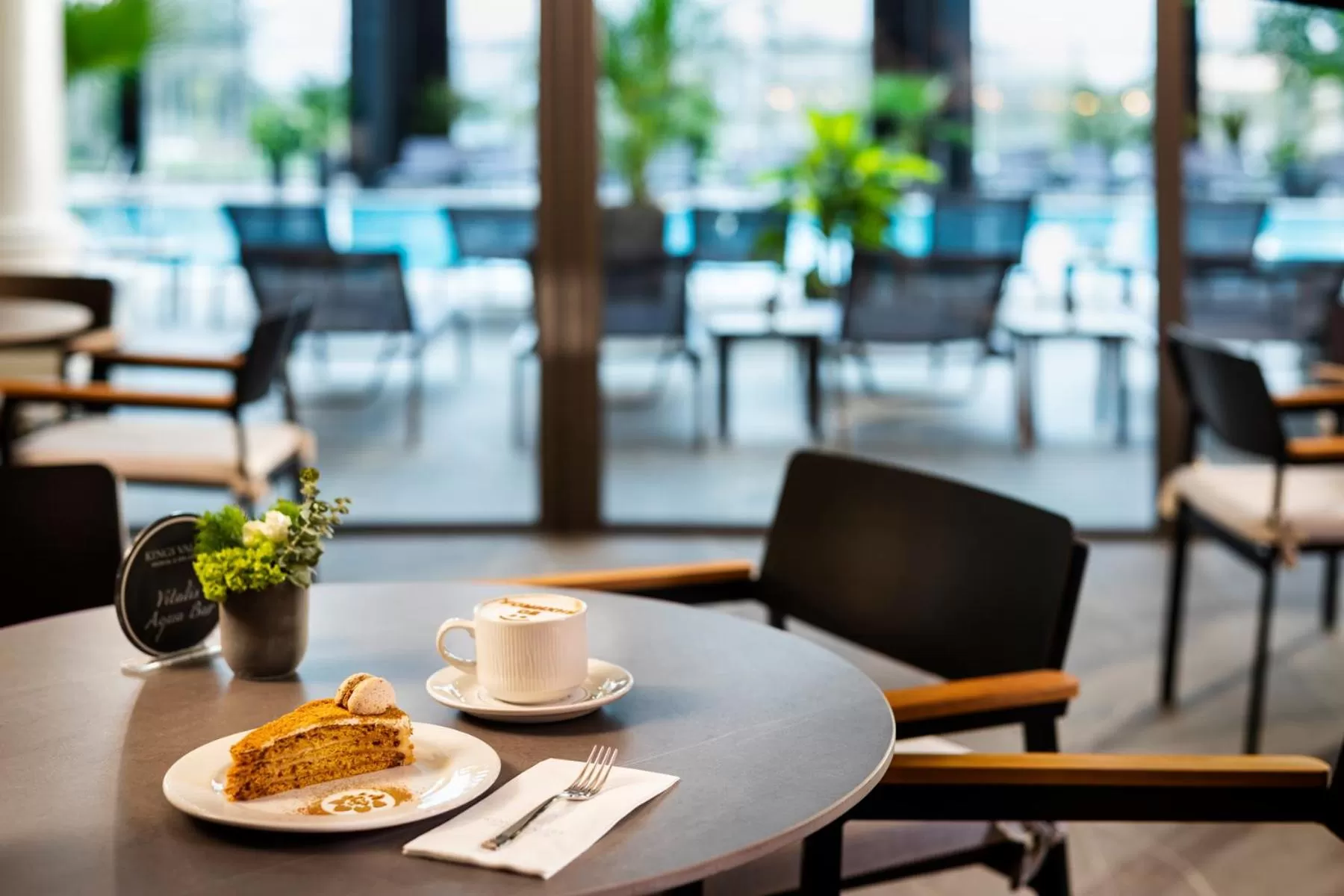 Restaurant/places to eat in Kings' Valley Medical & Spa Hotel