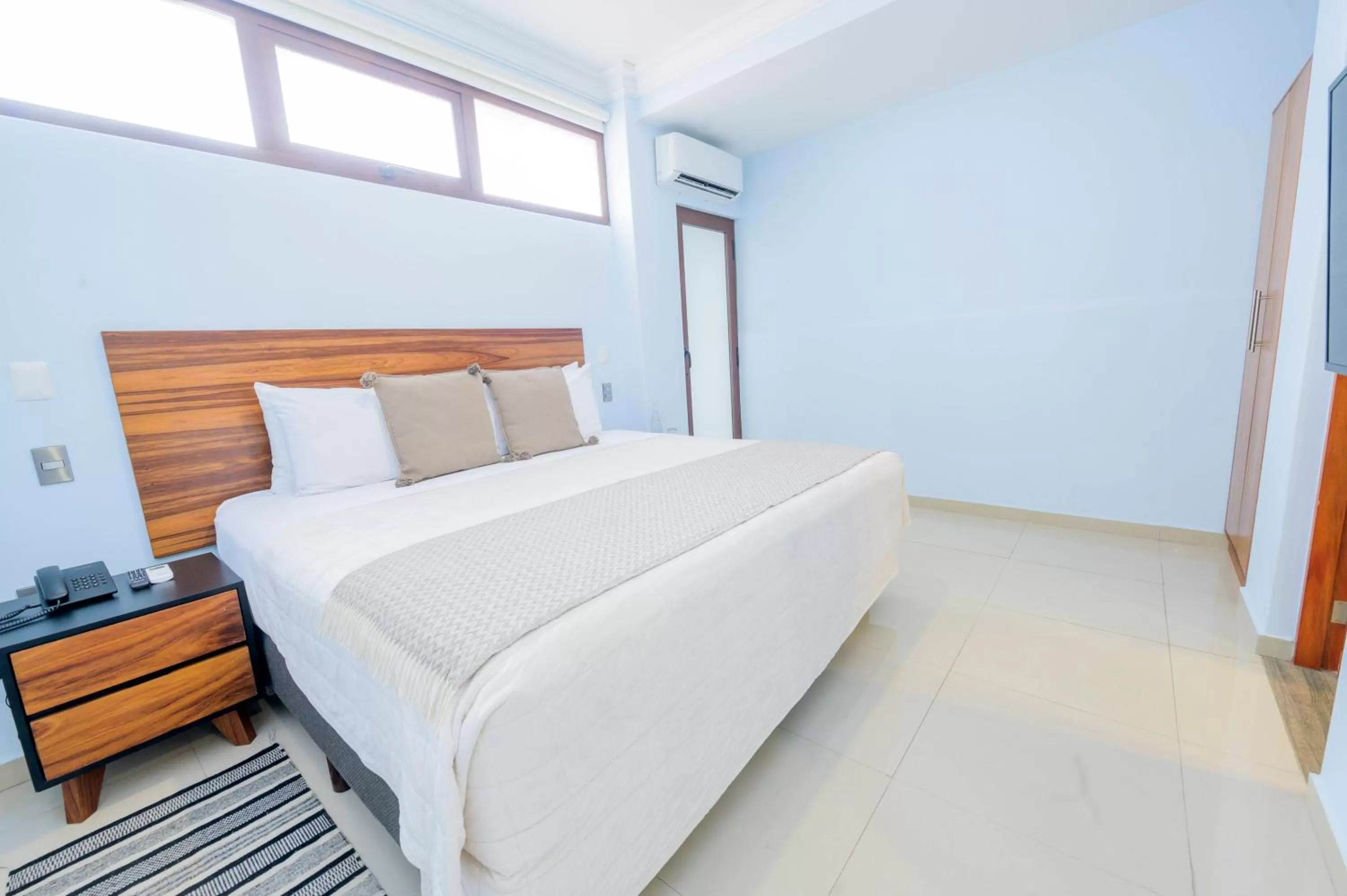 Bedroom, Bed in Suites de La Parra