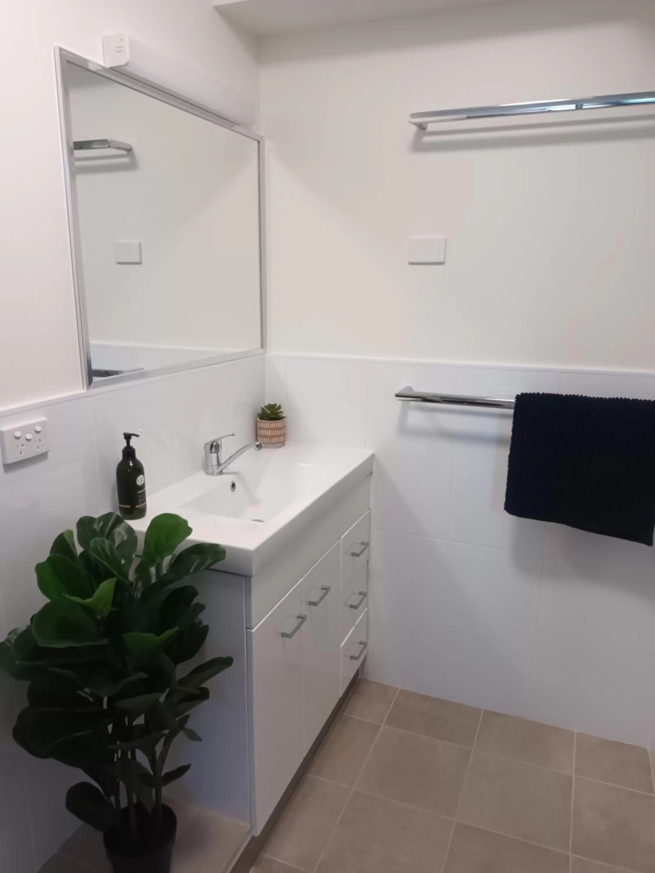 Grandeur Holiday Units