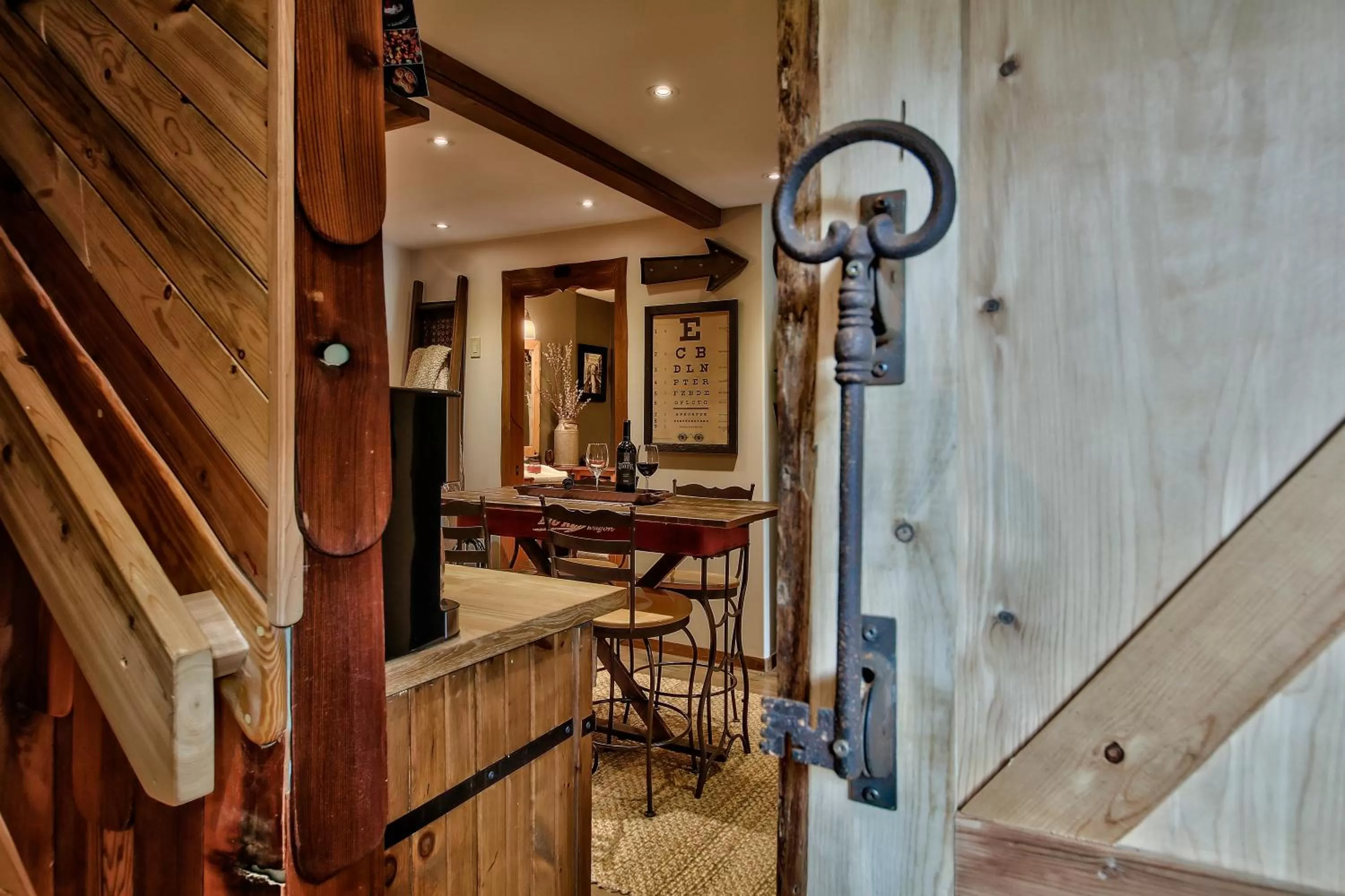 Facade/entrance in A Suite Retreat - Beyond Bed & Breakfast