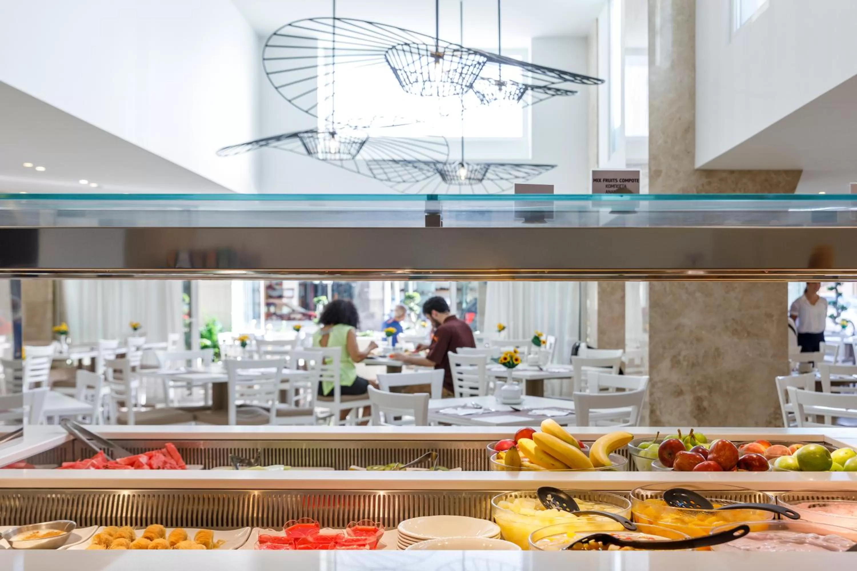 Restaurant/places to eat in Best Western Plus Hotel Plaza