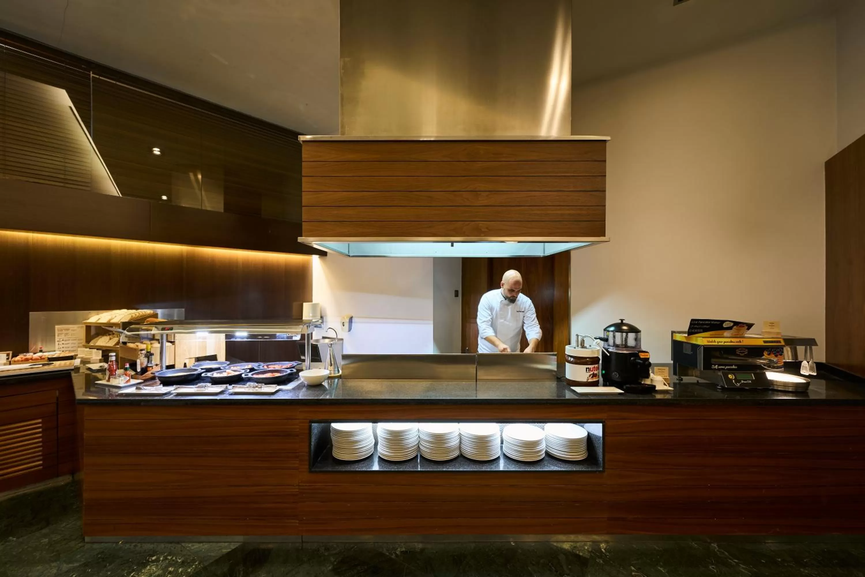 Buffet breakfast in Catalonia Ramblas 4* Sup