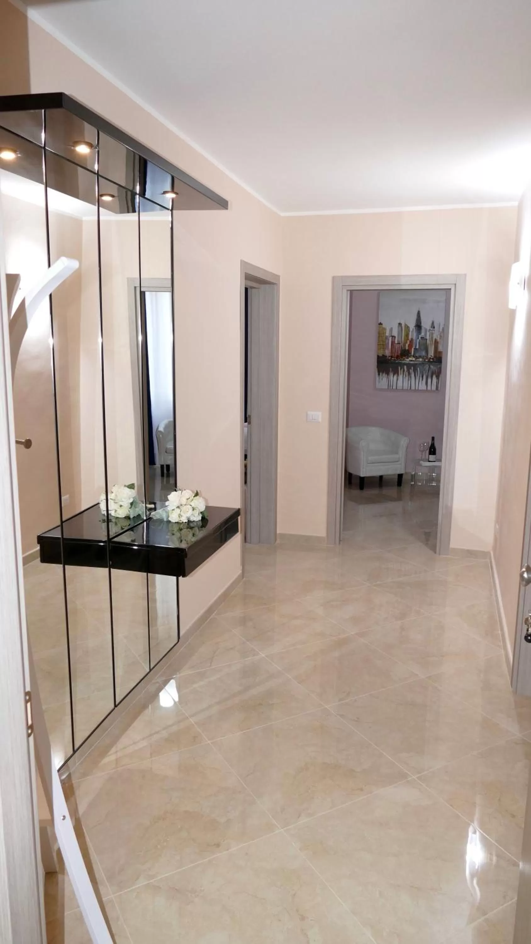 Photo of the whole room in Cairoli Exclusive Rooms & Suite