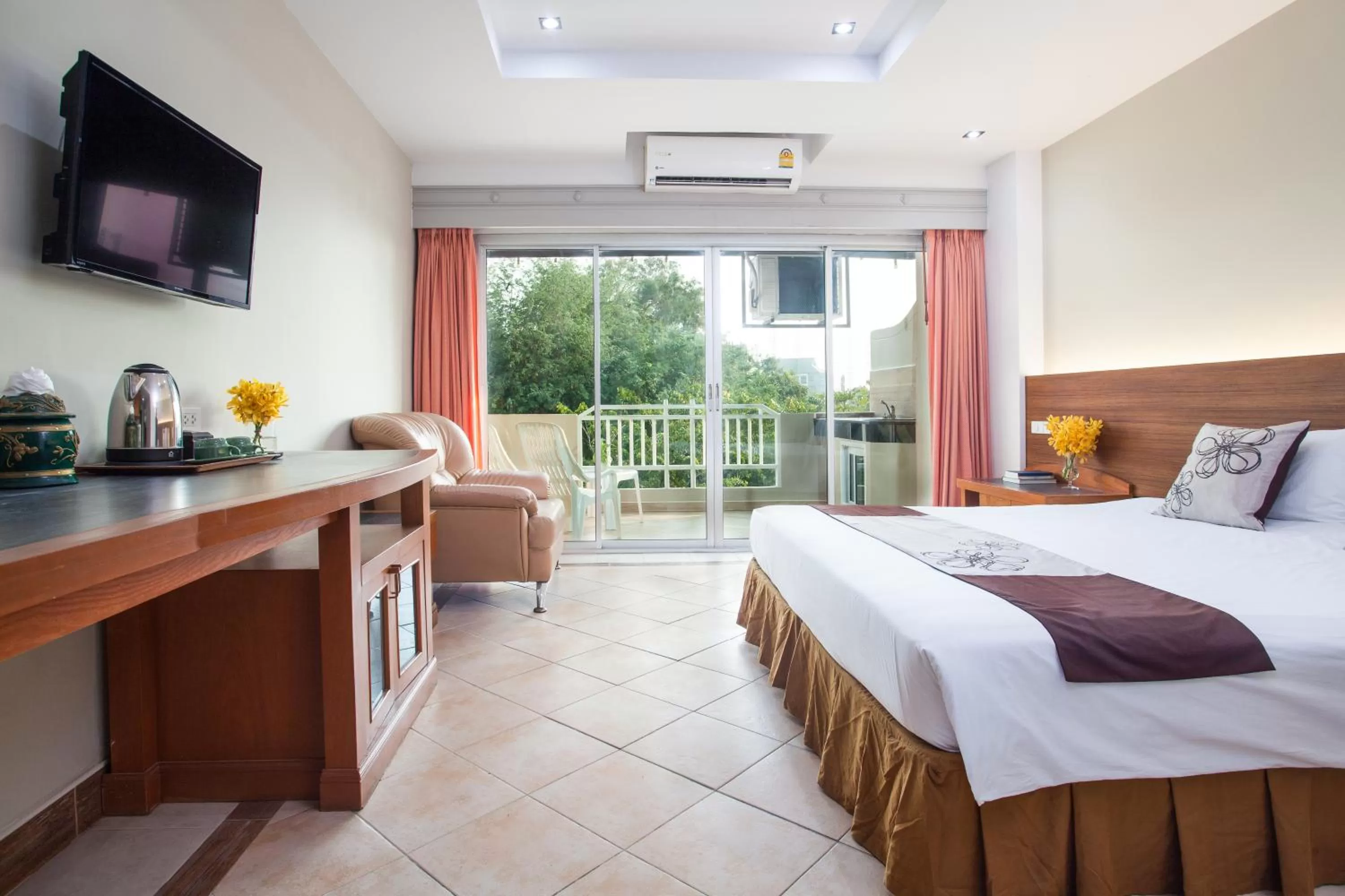 Bed in Diana Garden Resort - SHA Extra Plus