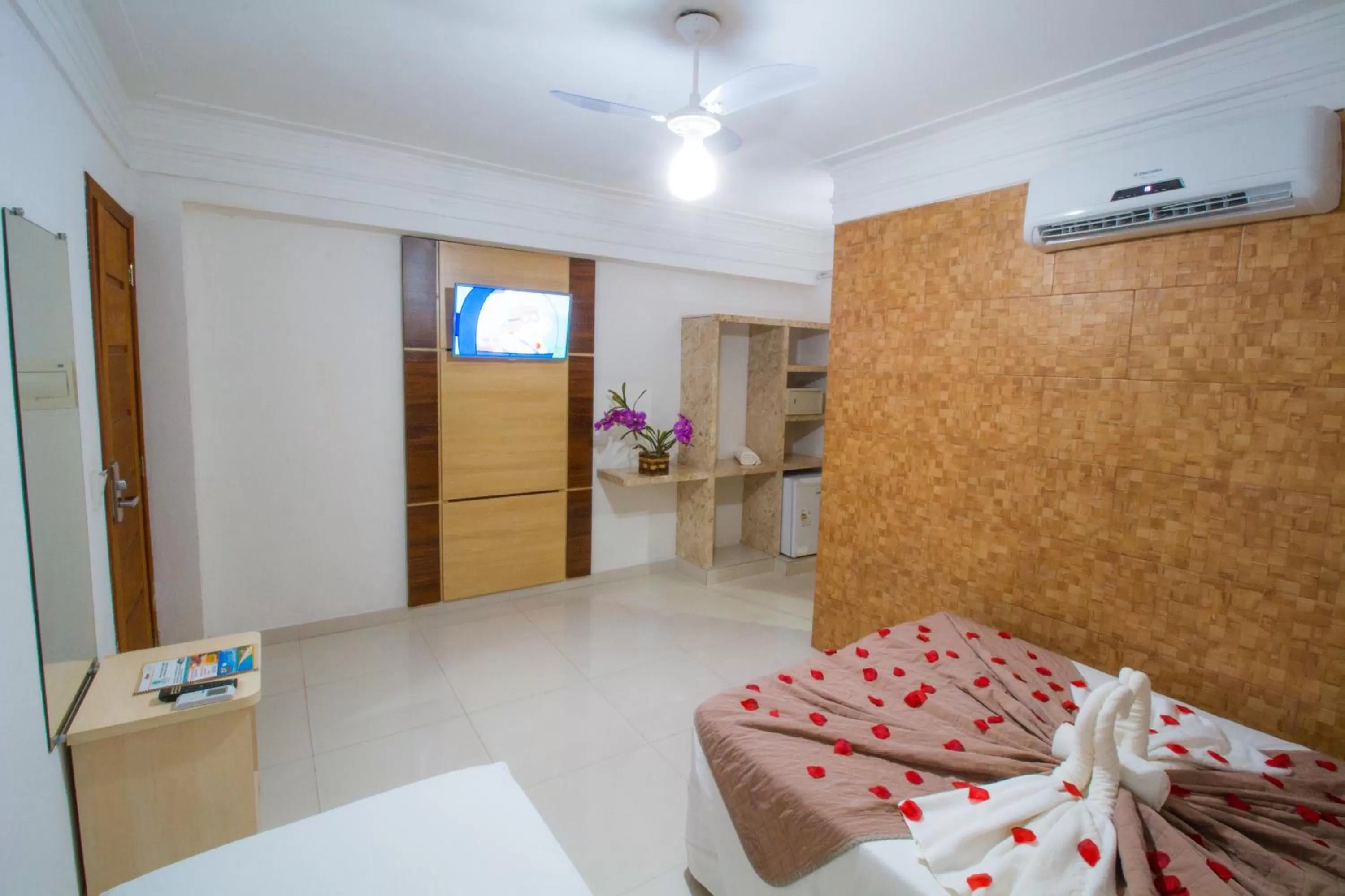 Bedroom in Shangrilá - Rede Soberano