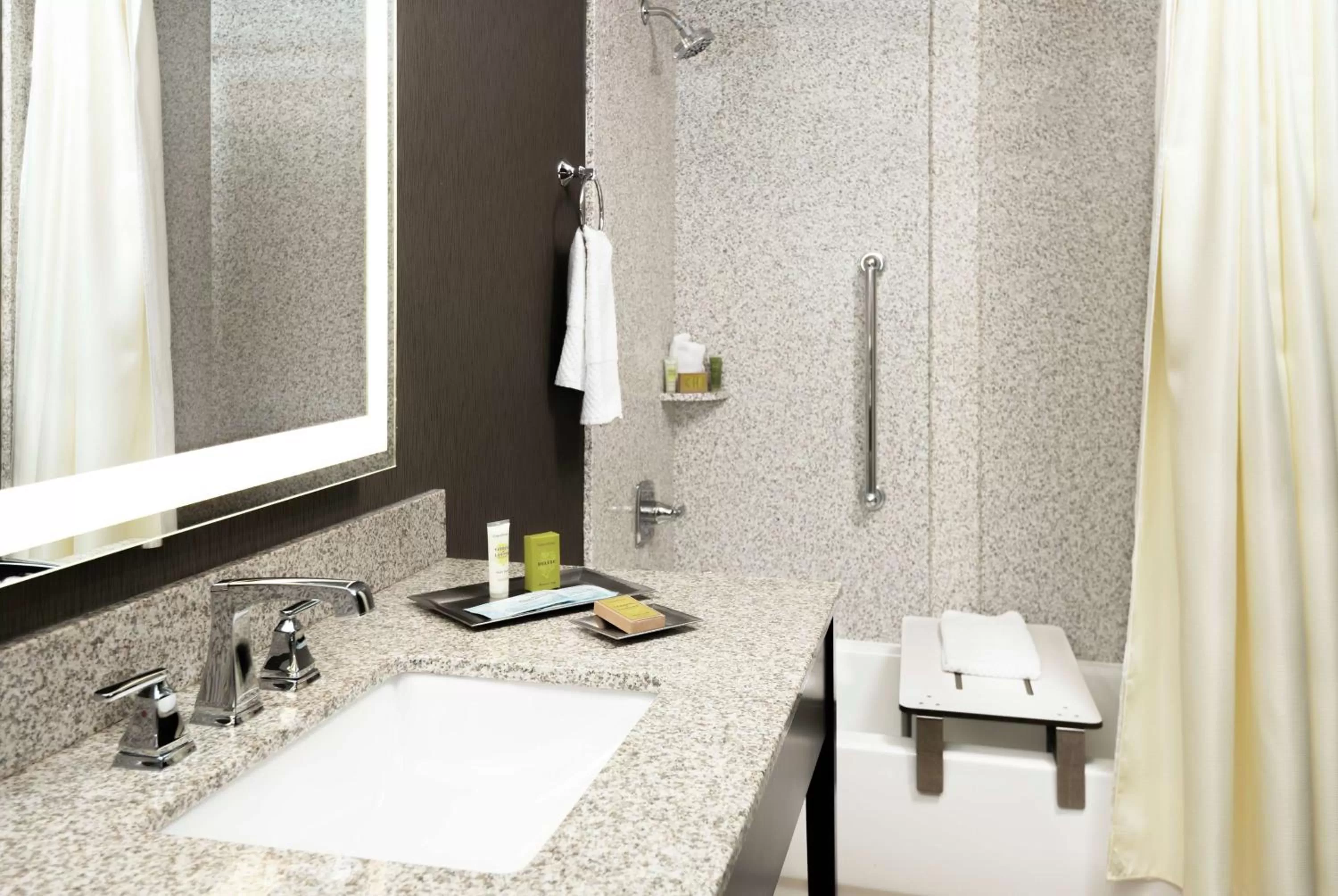 Bathroom in El Conquistador Tucson, A Hilton Resort