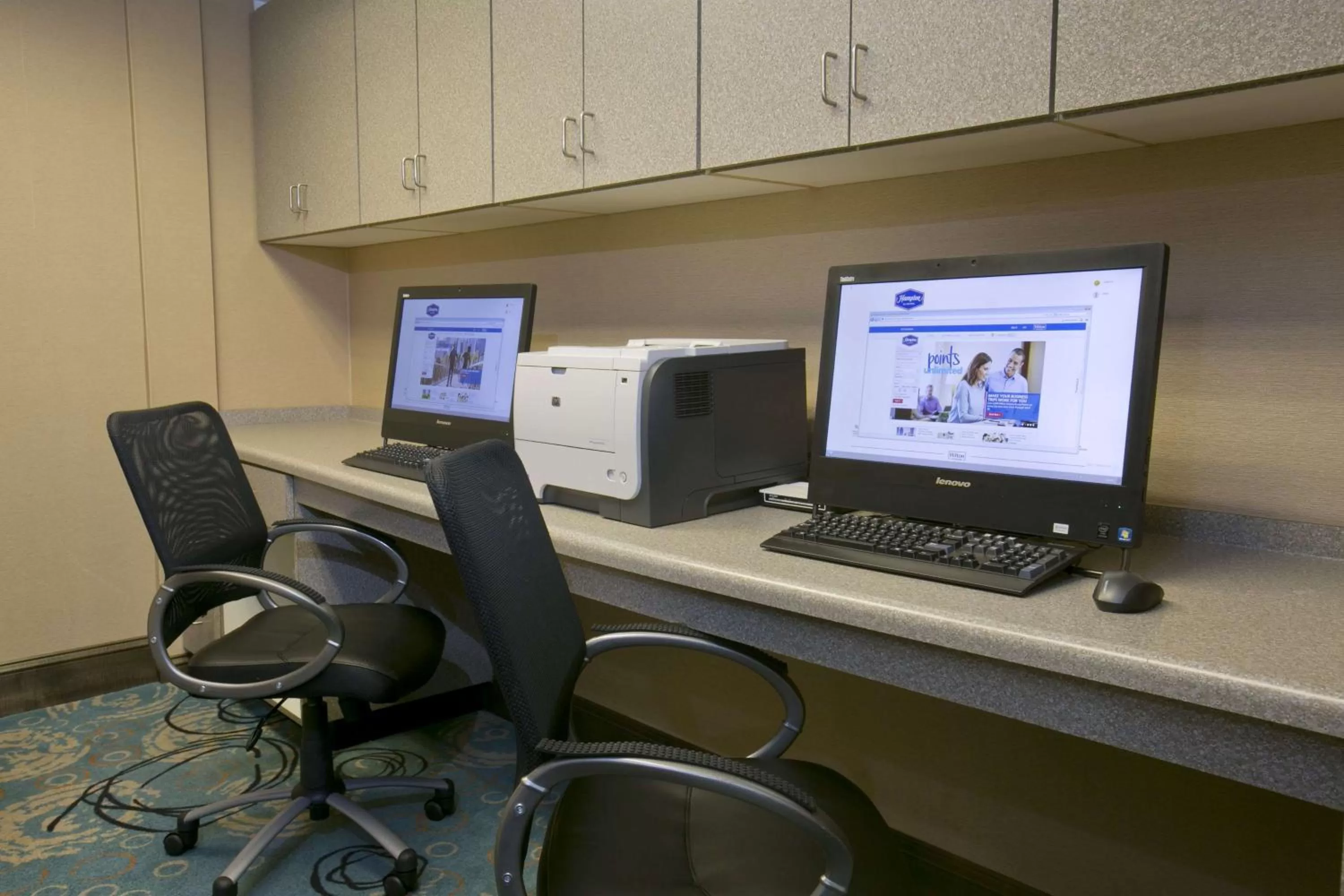 Business facilities in Hampton Inn & Suites Wiggins