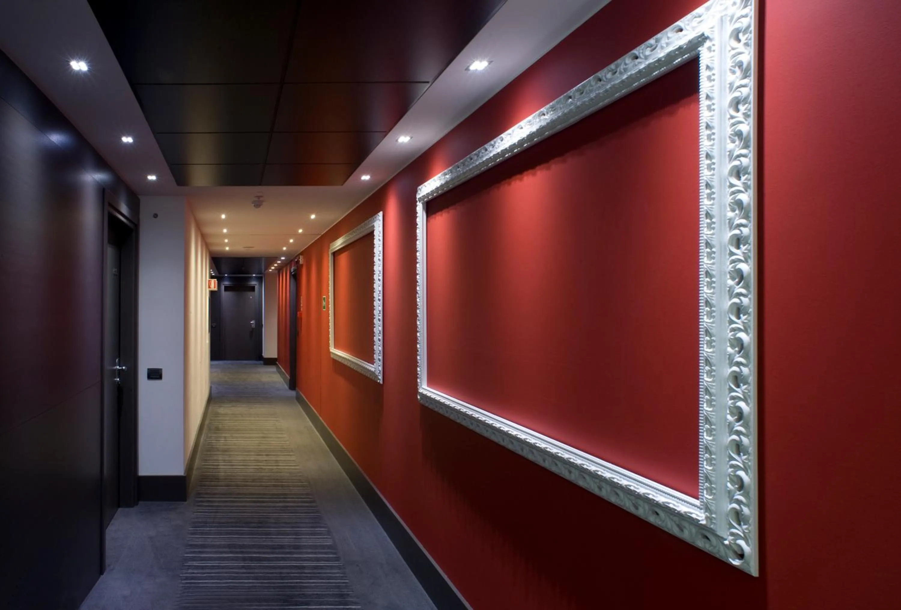 Decorative detail in Domina Milano Fiera