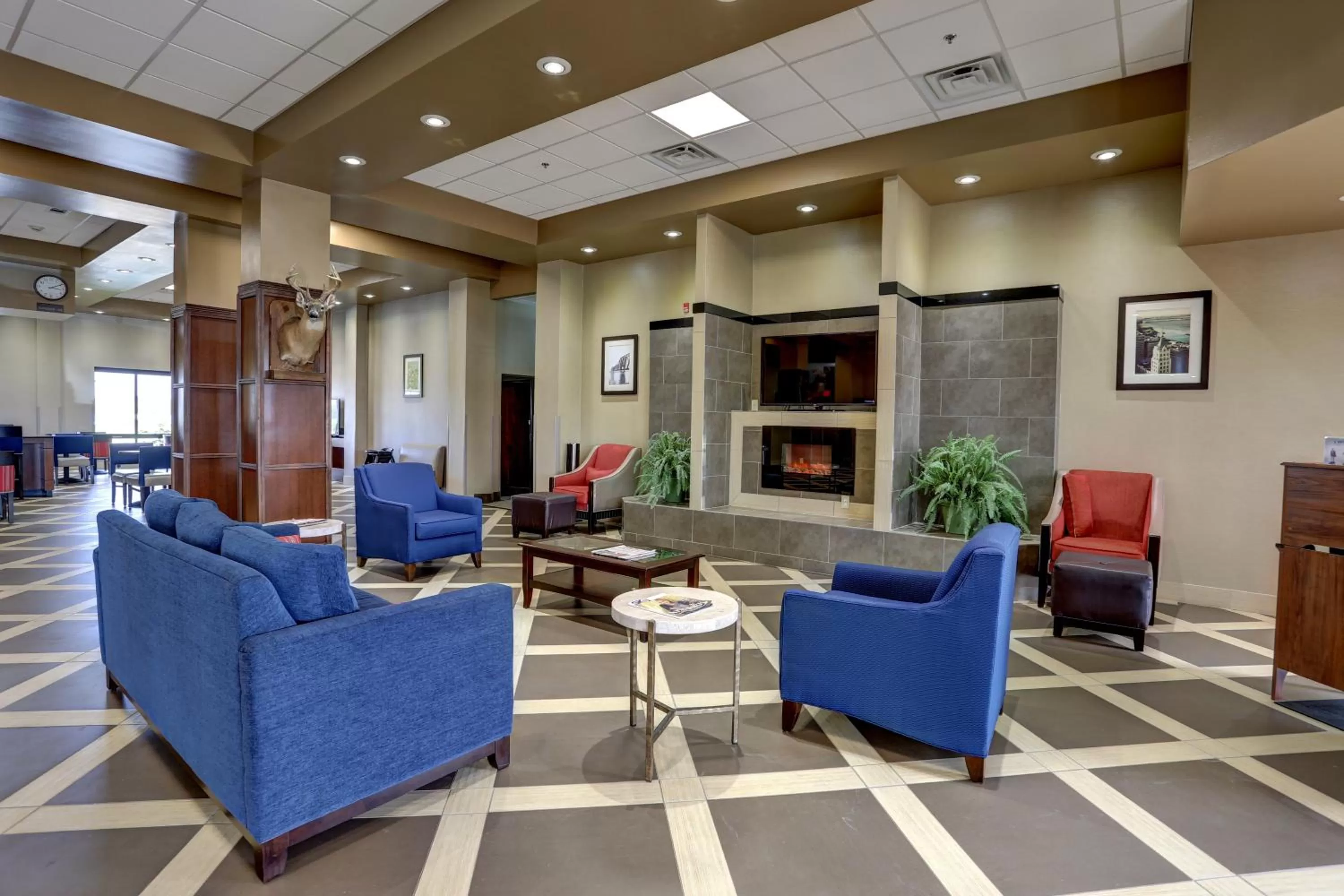 Lobby or reception in Comfort Suites Batesville
