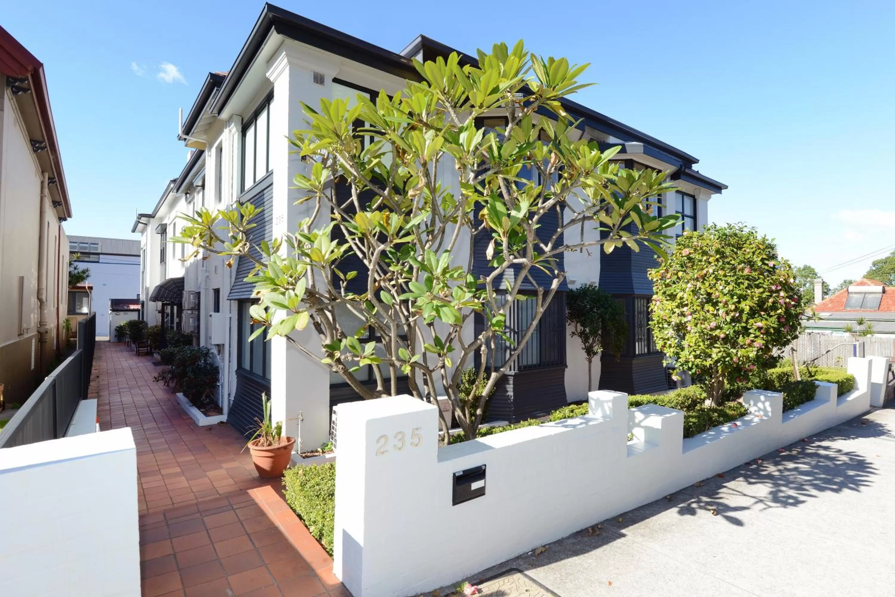 Day in Avoca Randwick by Sydney Lodges