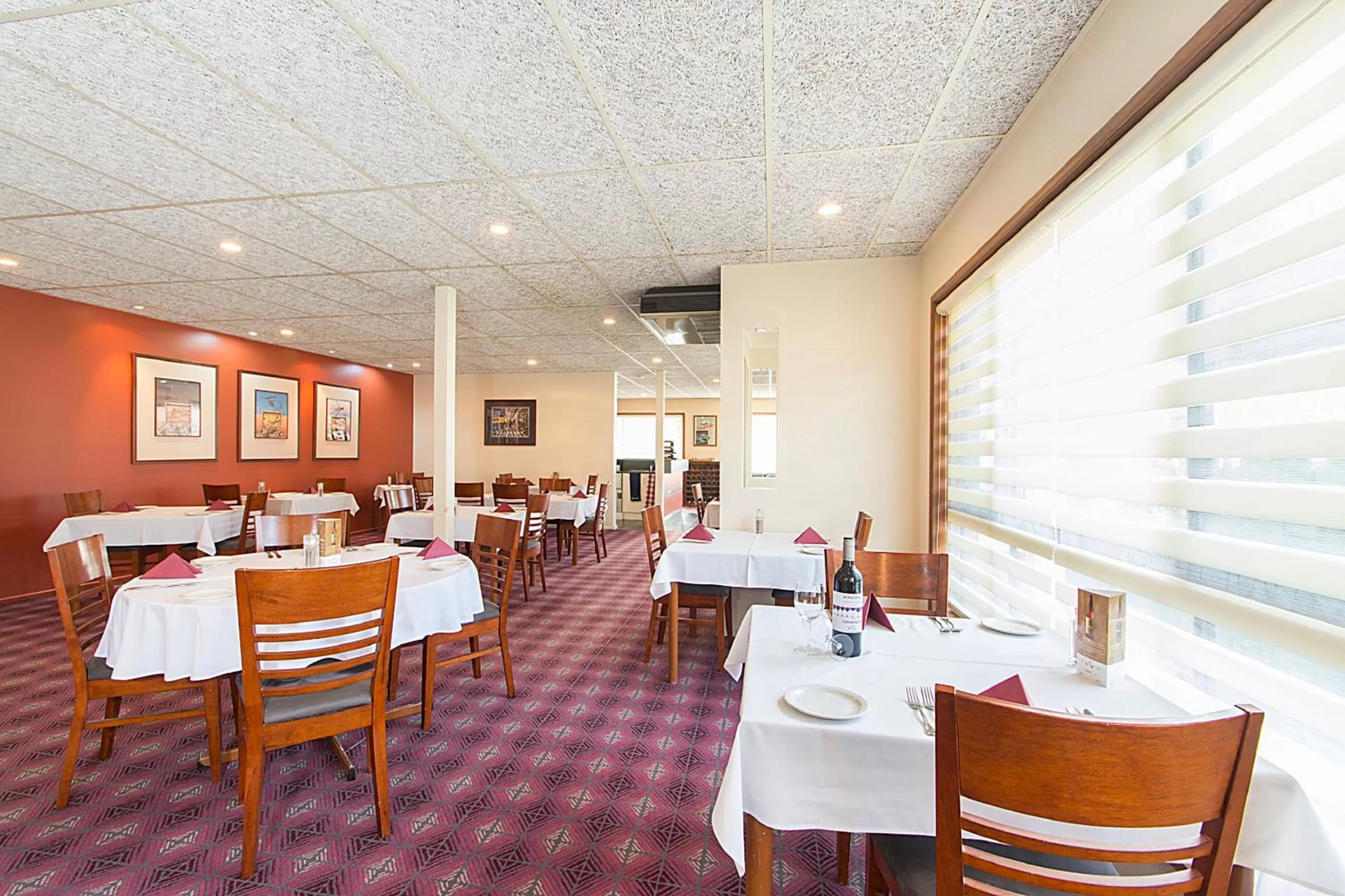 Restaurant/places to eat in Citrus Valley Motel