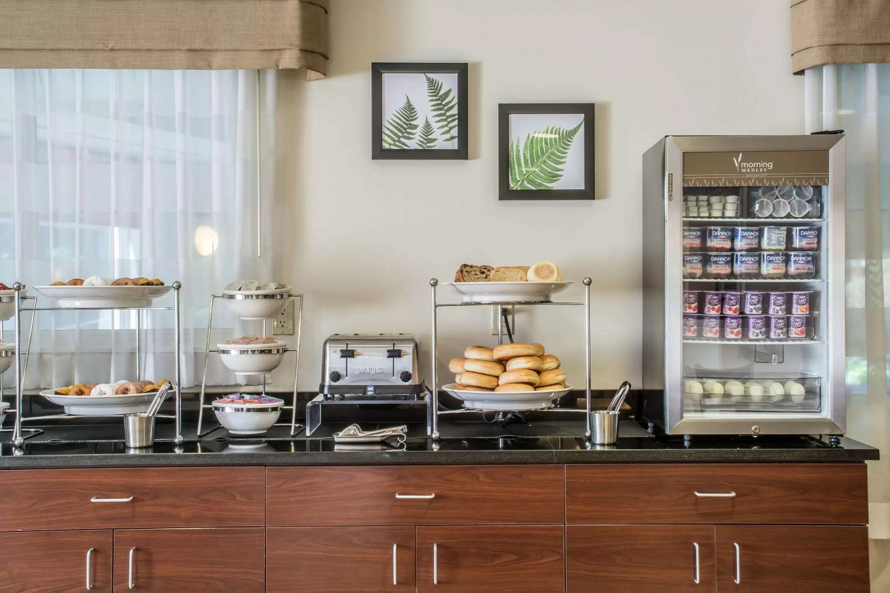 Restaurant/places to eat in Sleep Inn Amherst - Buffalo North near University