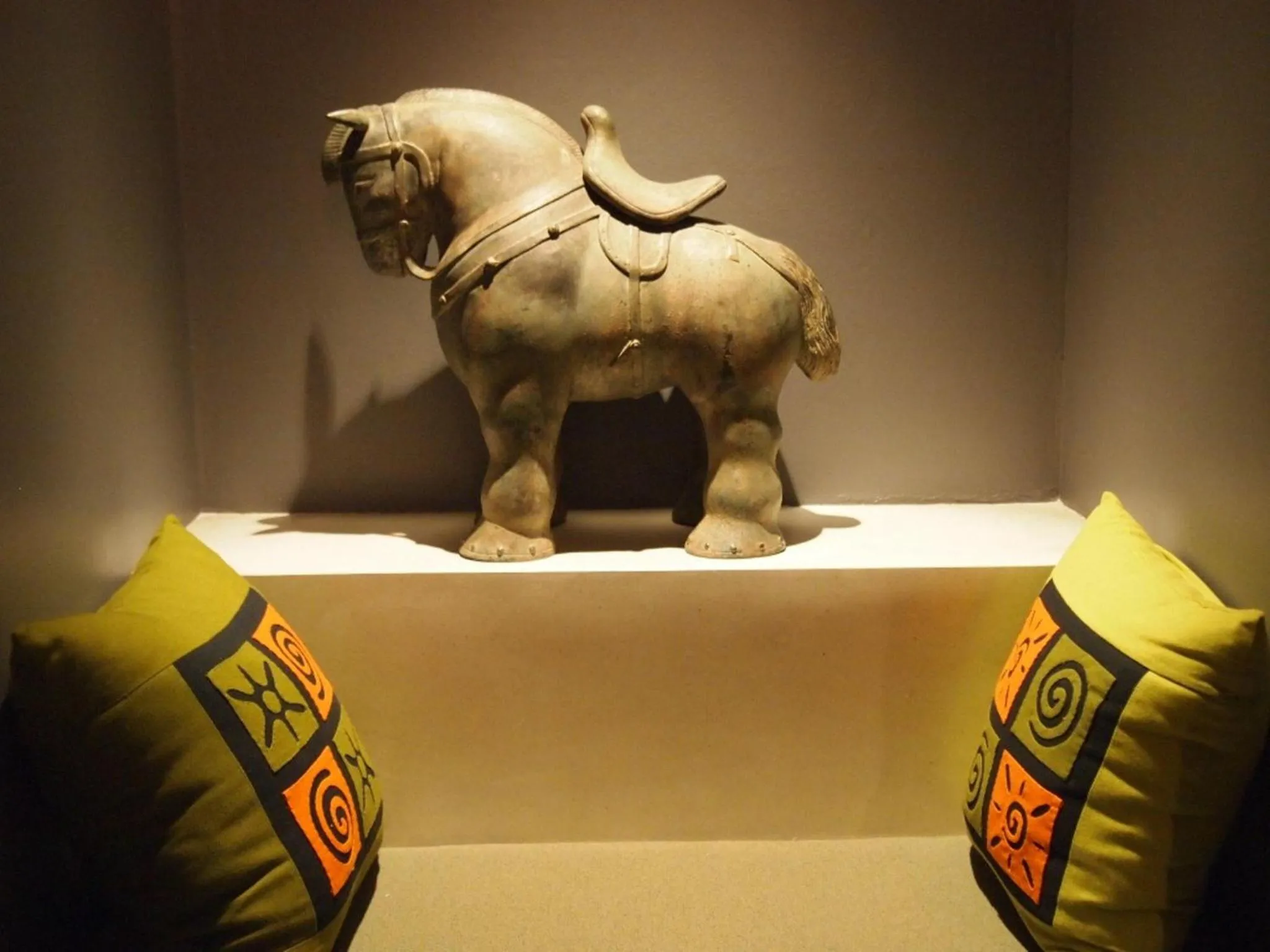 Decorative detail in Loogchoob Homestay