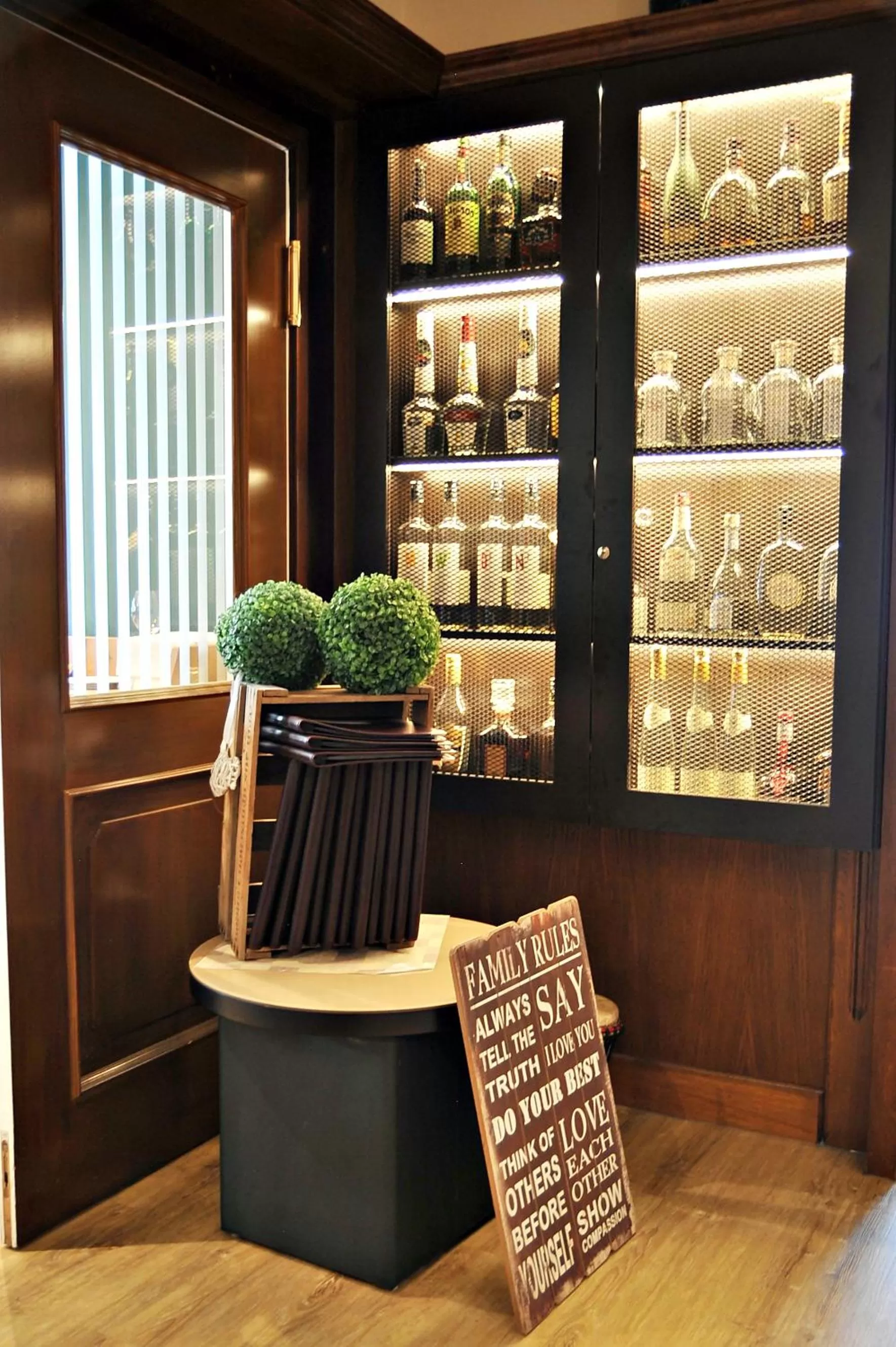 Decorative detail in Hotel Restaurant Bürgerklause Tapken