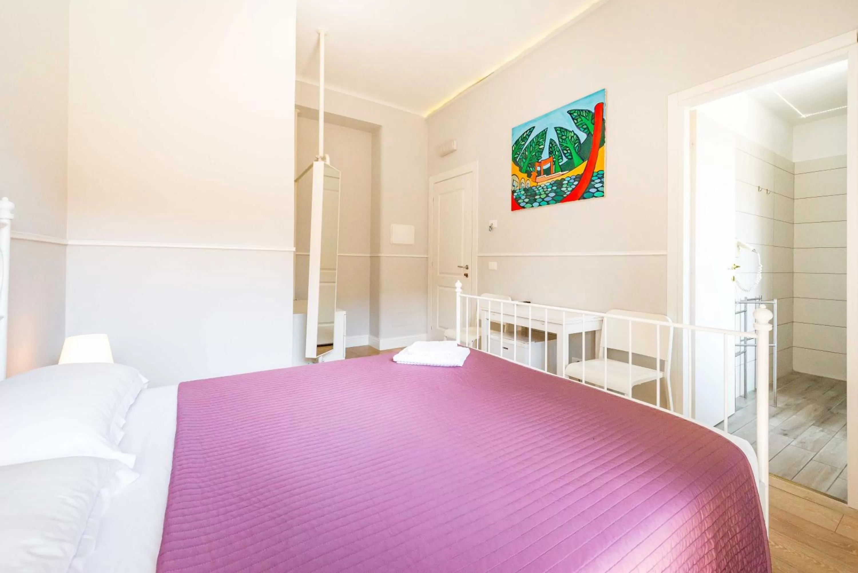 Photo of the whole room, Bed in Un Attimo A Roma B&B