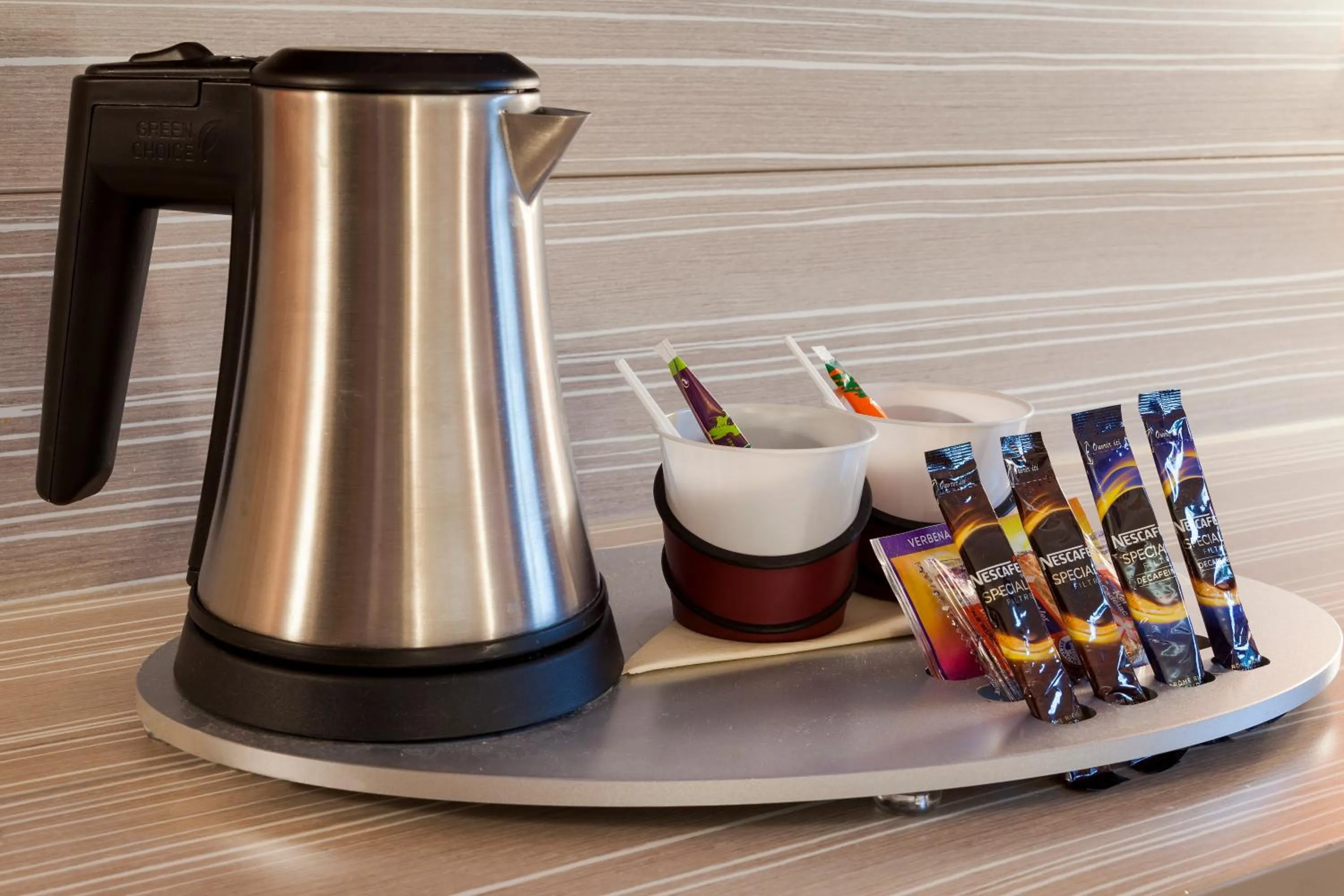 Coffee/tea facilities in Kyriad Hotel Strasbourg Lingolsheim