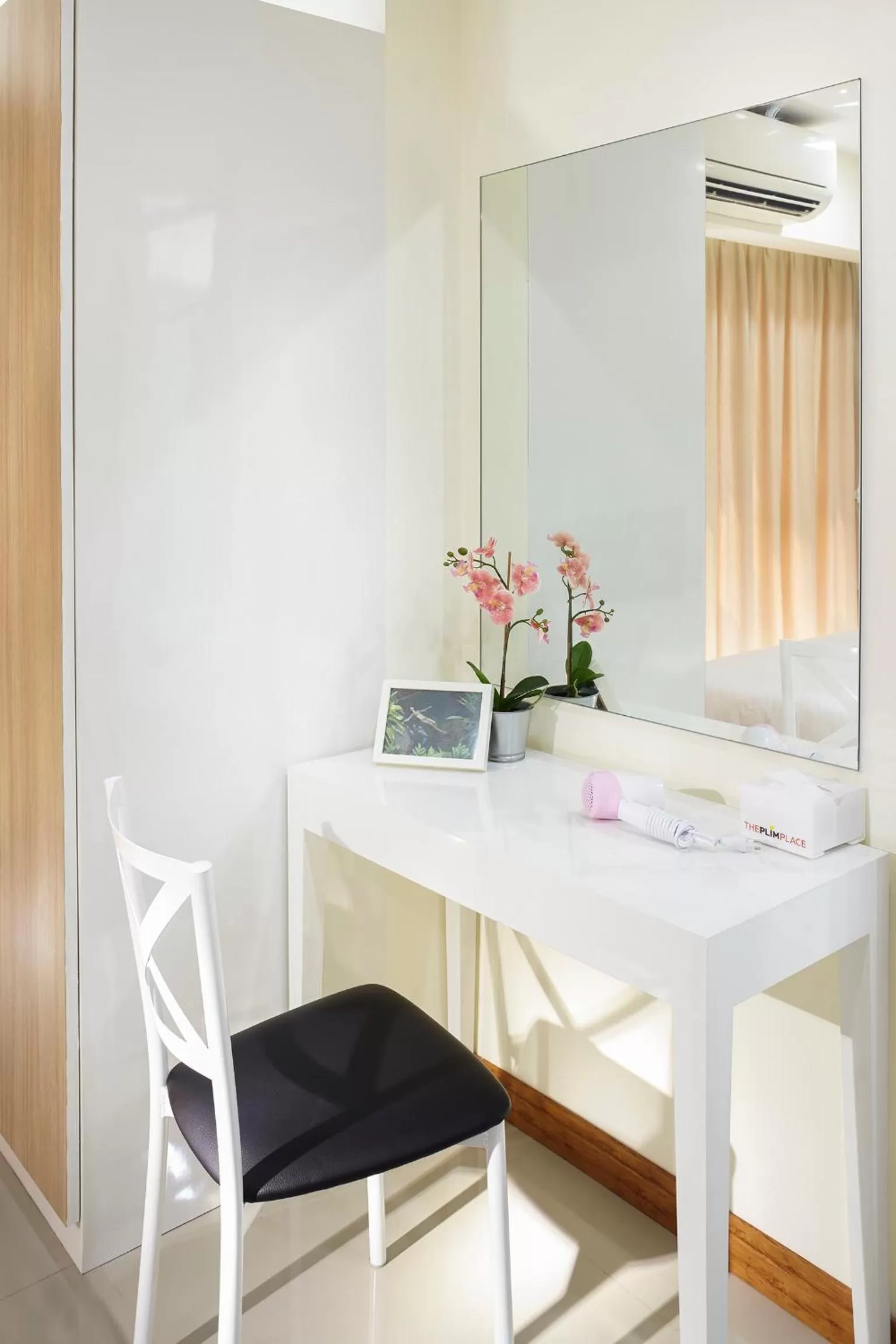 Dining Area in The Plimplace Hotel