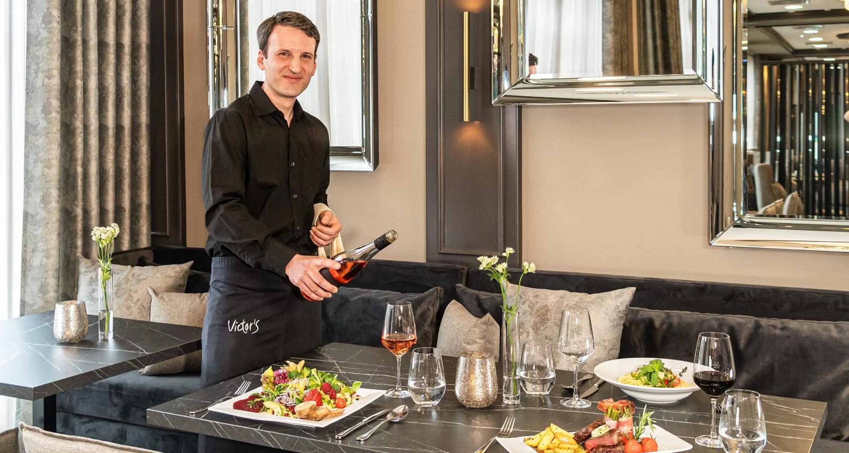 Restaurant/places to eat in Victor's Residenz-Hotel Gummersbach