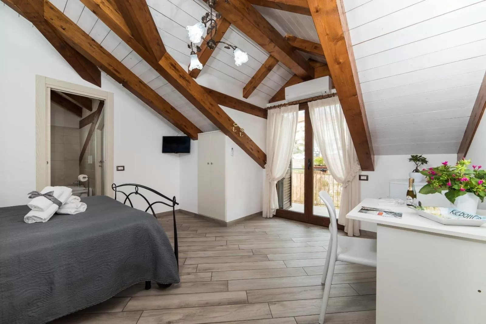 Bedroom, Bed in B&B Kebontà