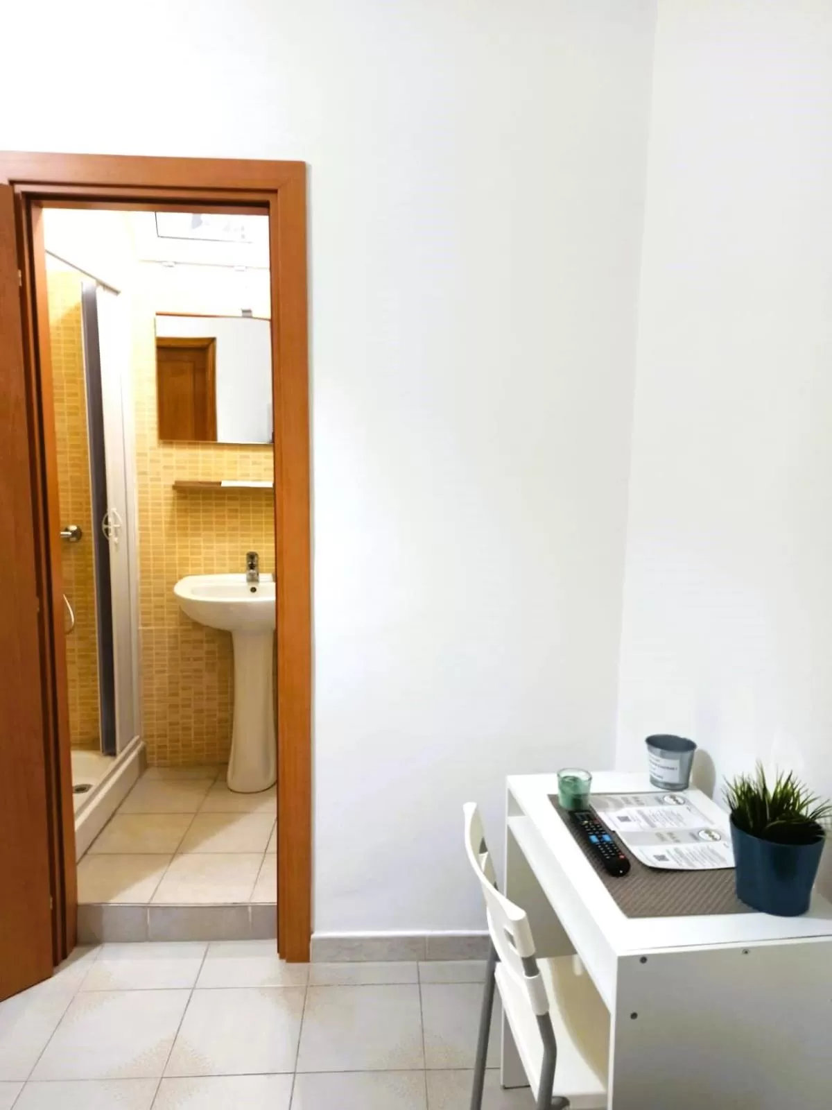 Shower, Bathroom in B&B ONE