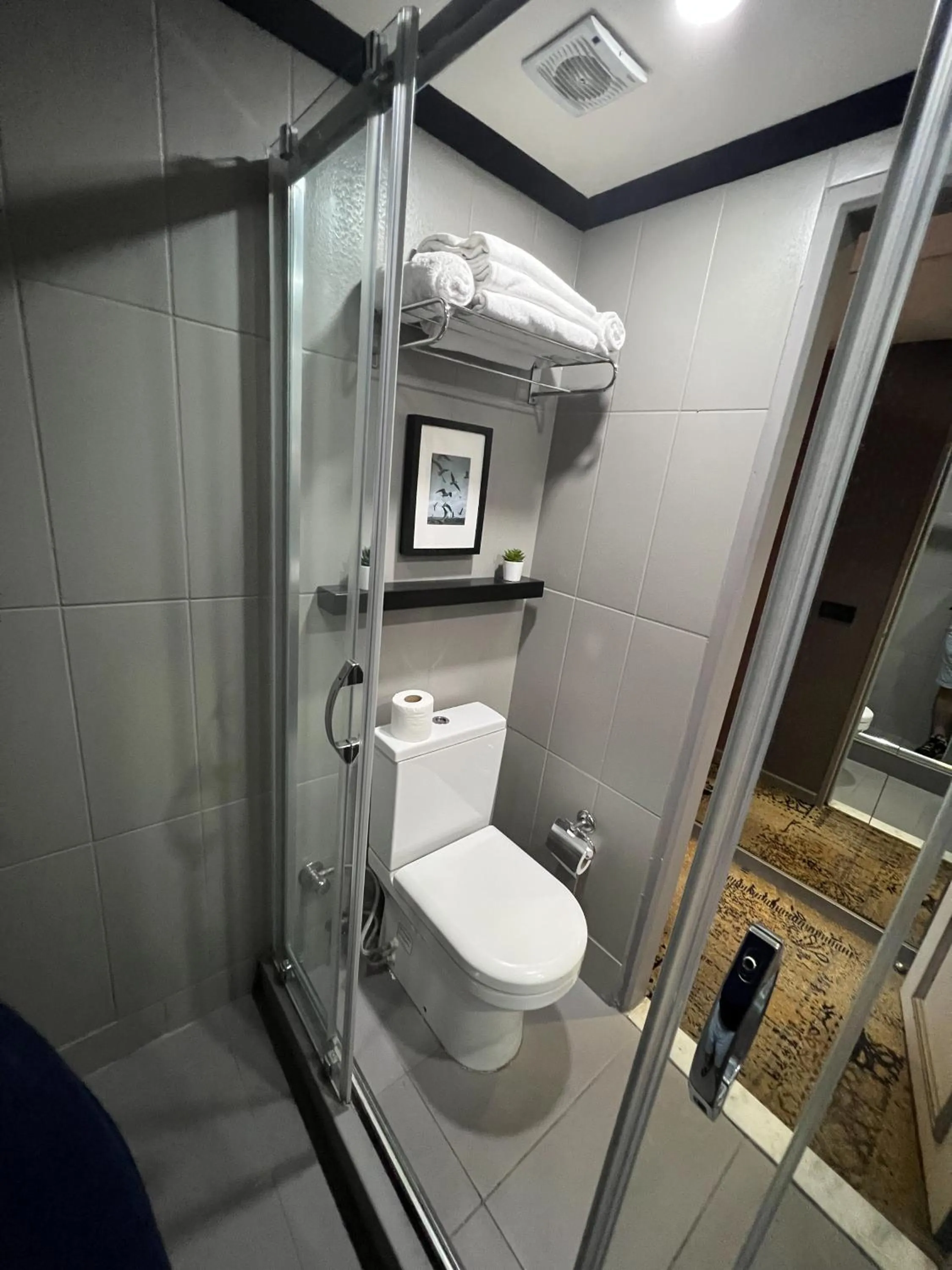 Bathroom in All Seasons Hotel