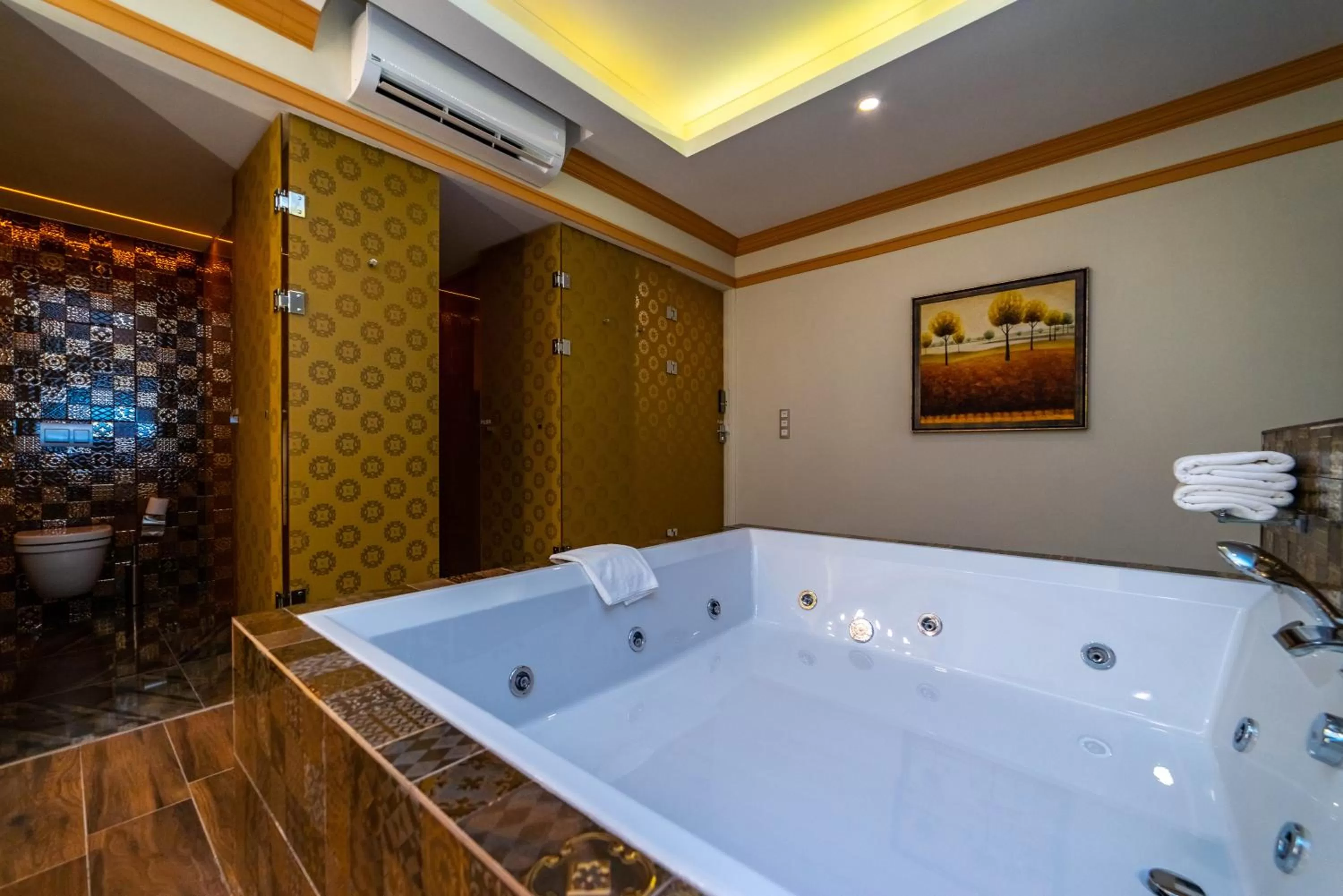 Bathroom in Kamelya Selin Hotel Luxury Resort & SPA