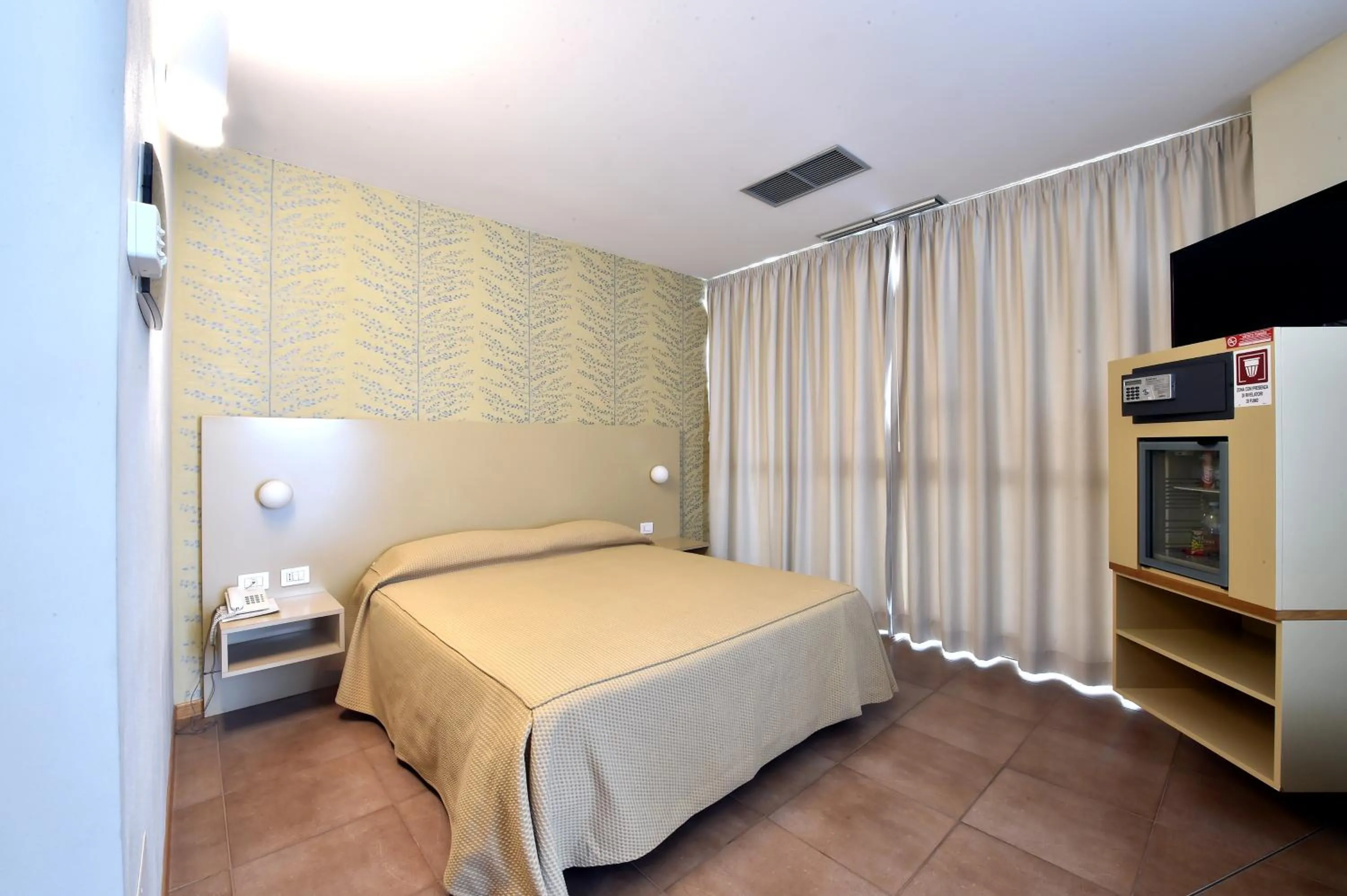 Superior Double Room in Tatì Hotel