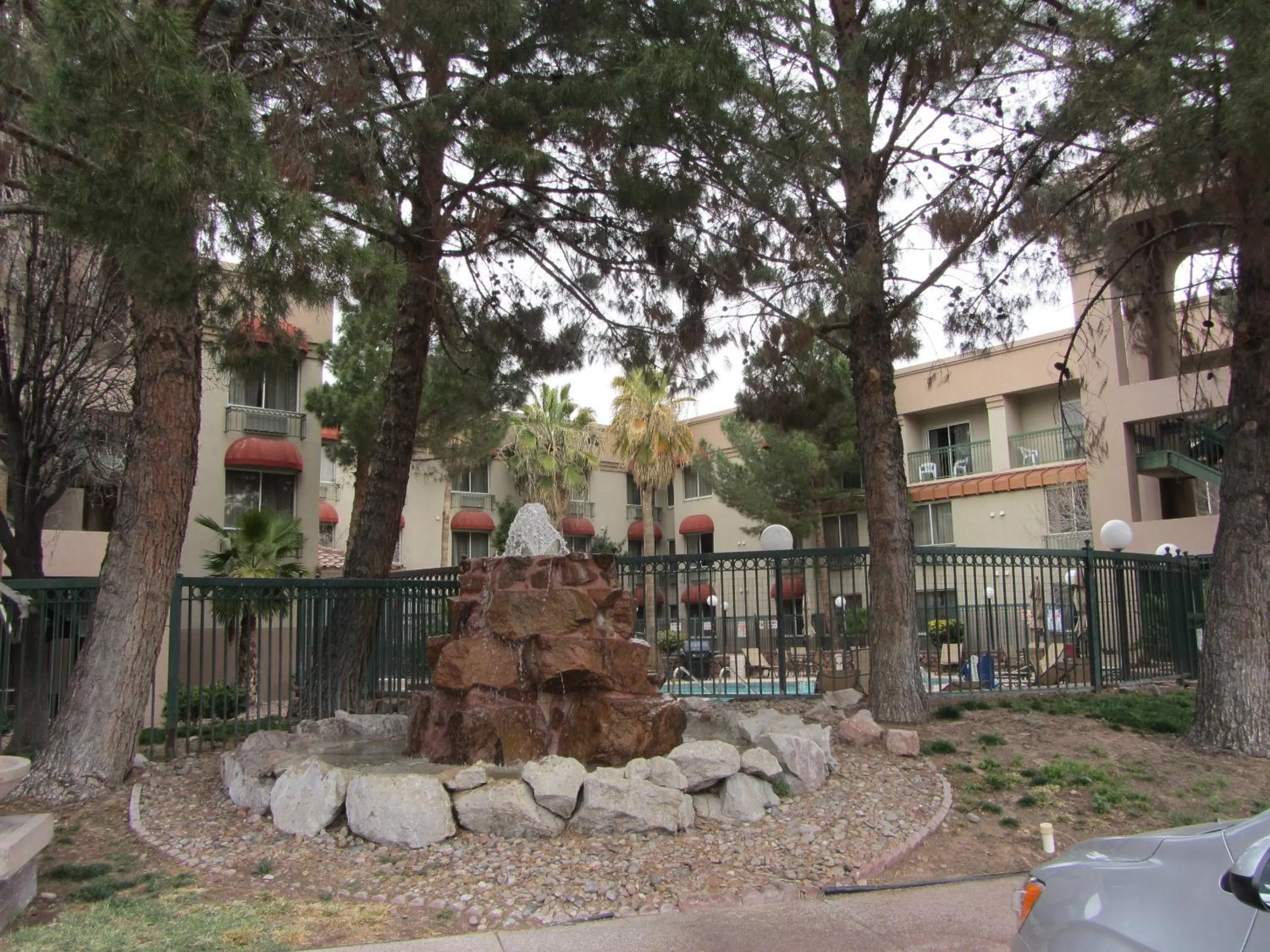 Facade/entrance in Hawthorn Extended Stay by Wyndham El Paso