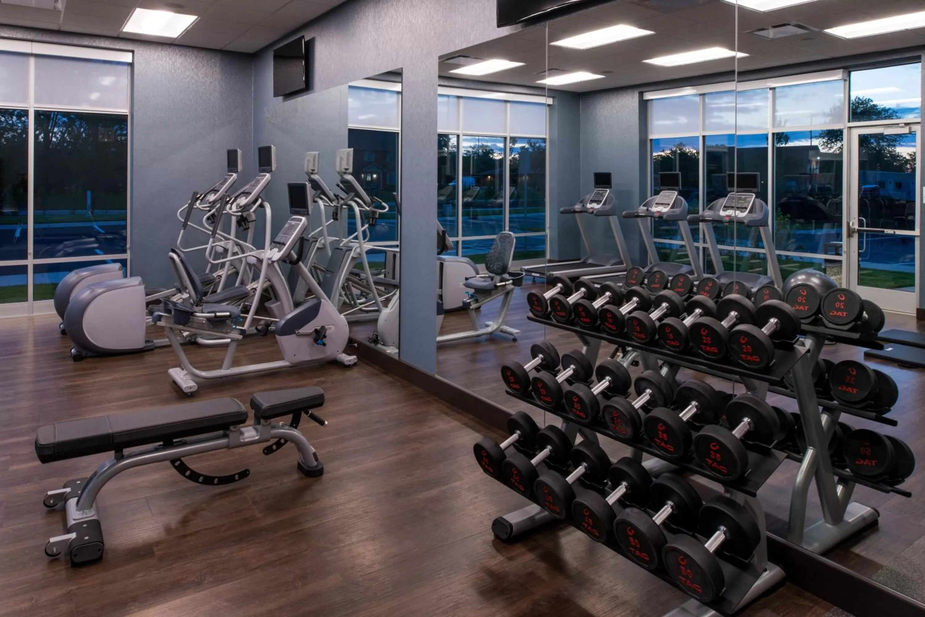 Fitness centre/facilities in Holiday Inn & Suites - Farmington Hills - Detroit NW by IHG