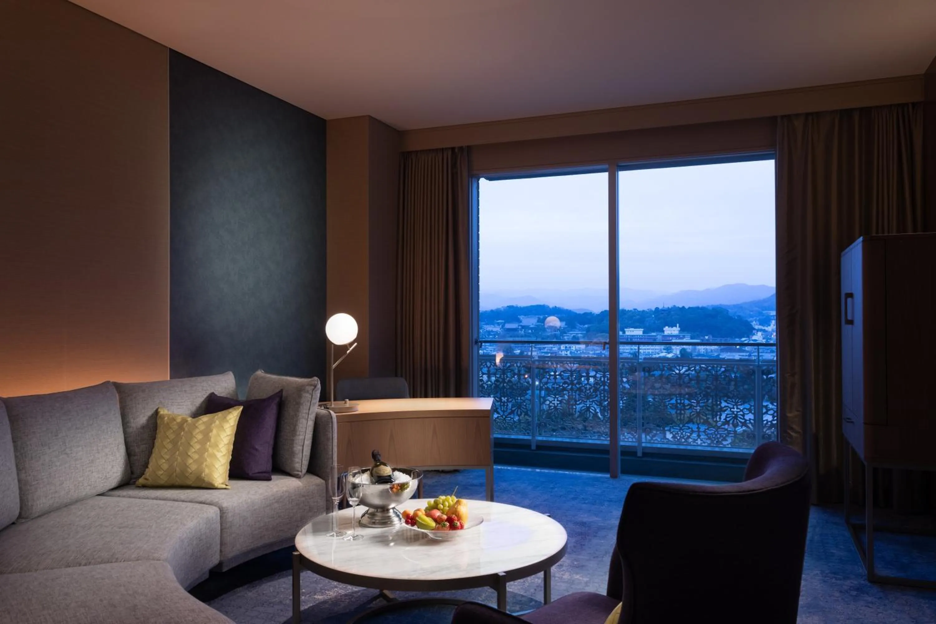 Living room in The Westin Miyako Kyoto