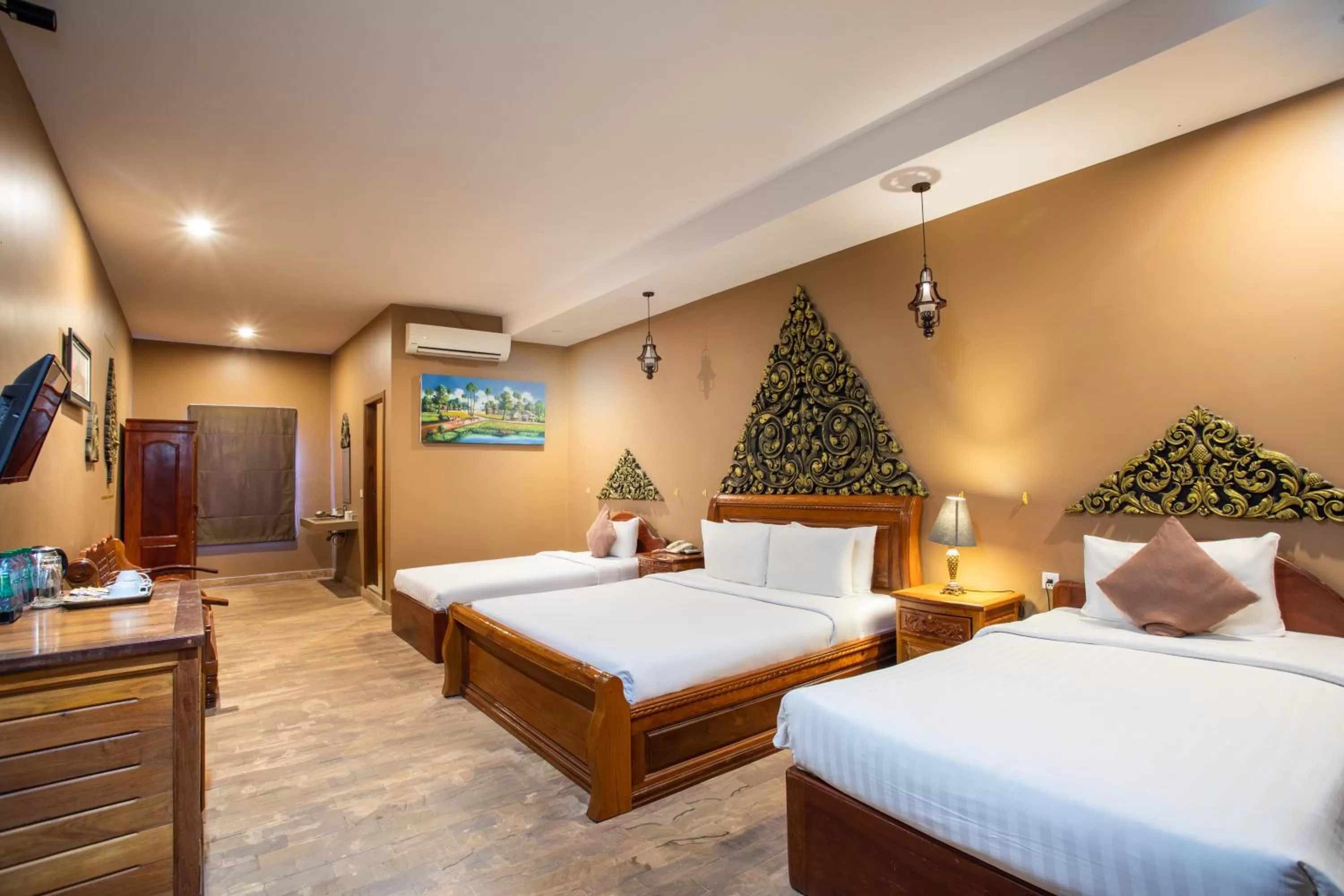 Bed in Samnak Lounge