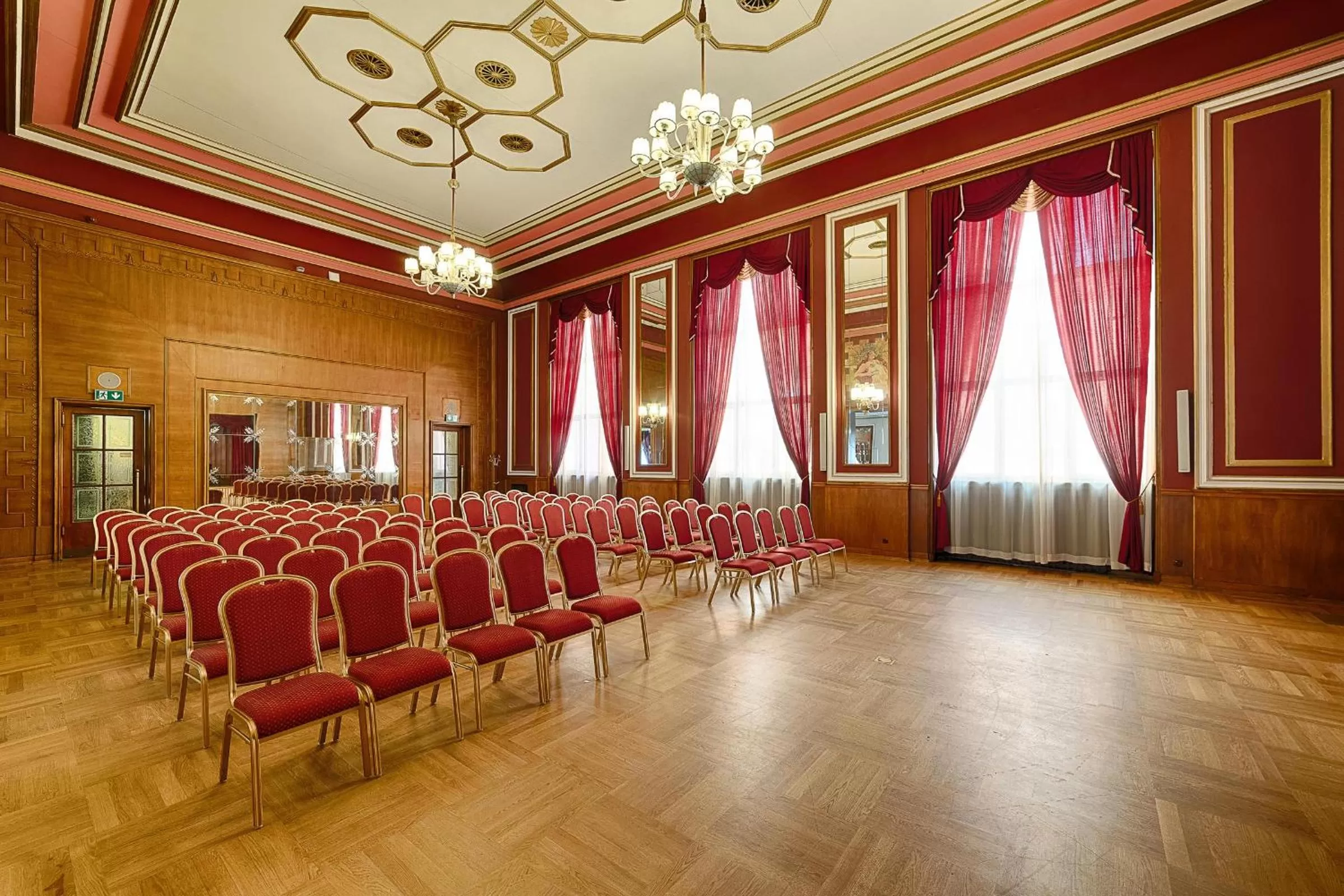 Meeting/conference room in Focus Hotel Premium Pod Orłem