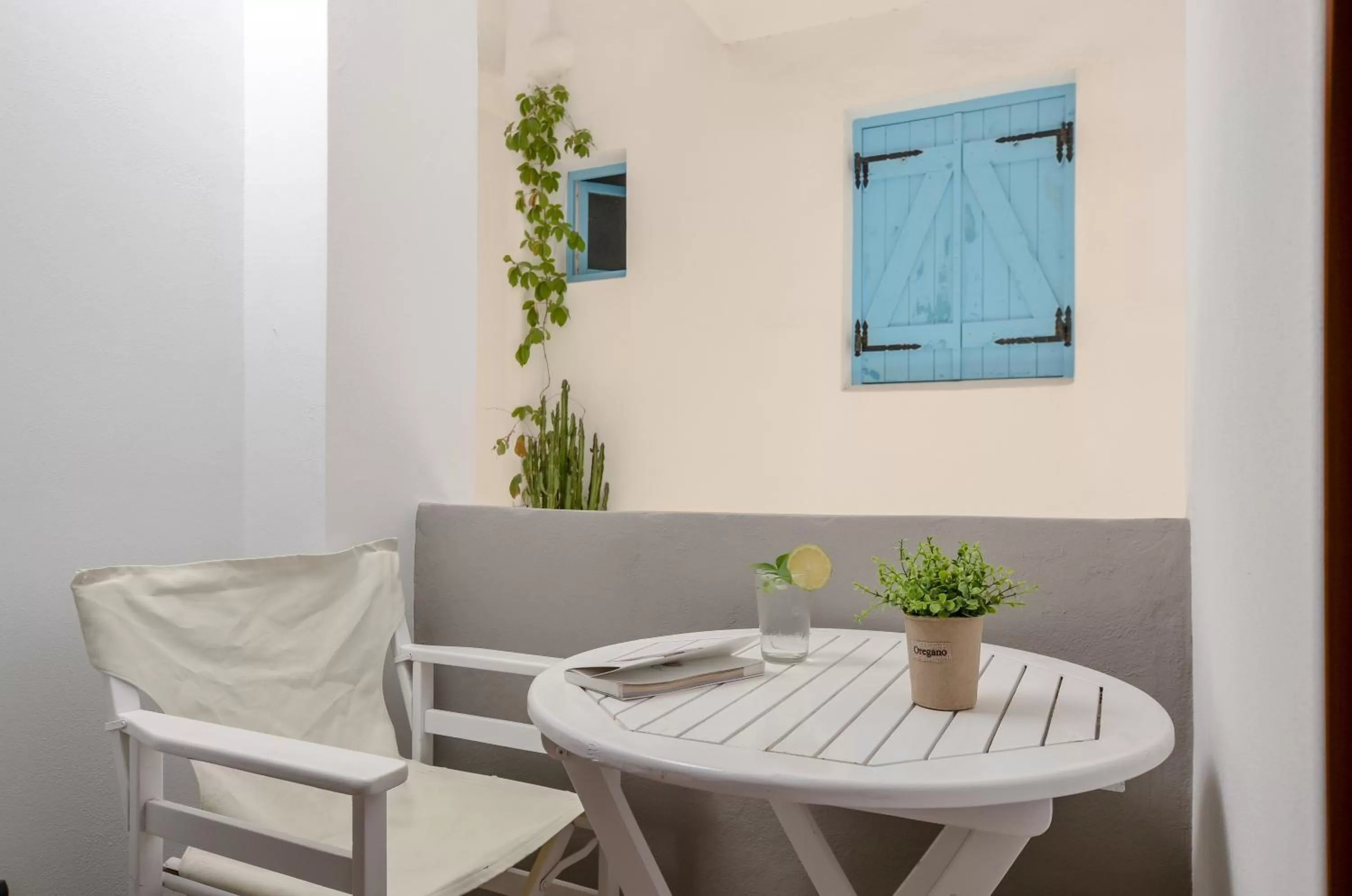 Panormos Hotel and Studios