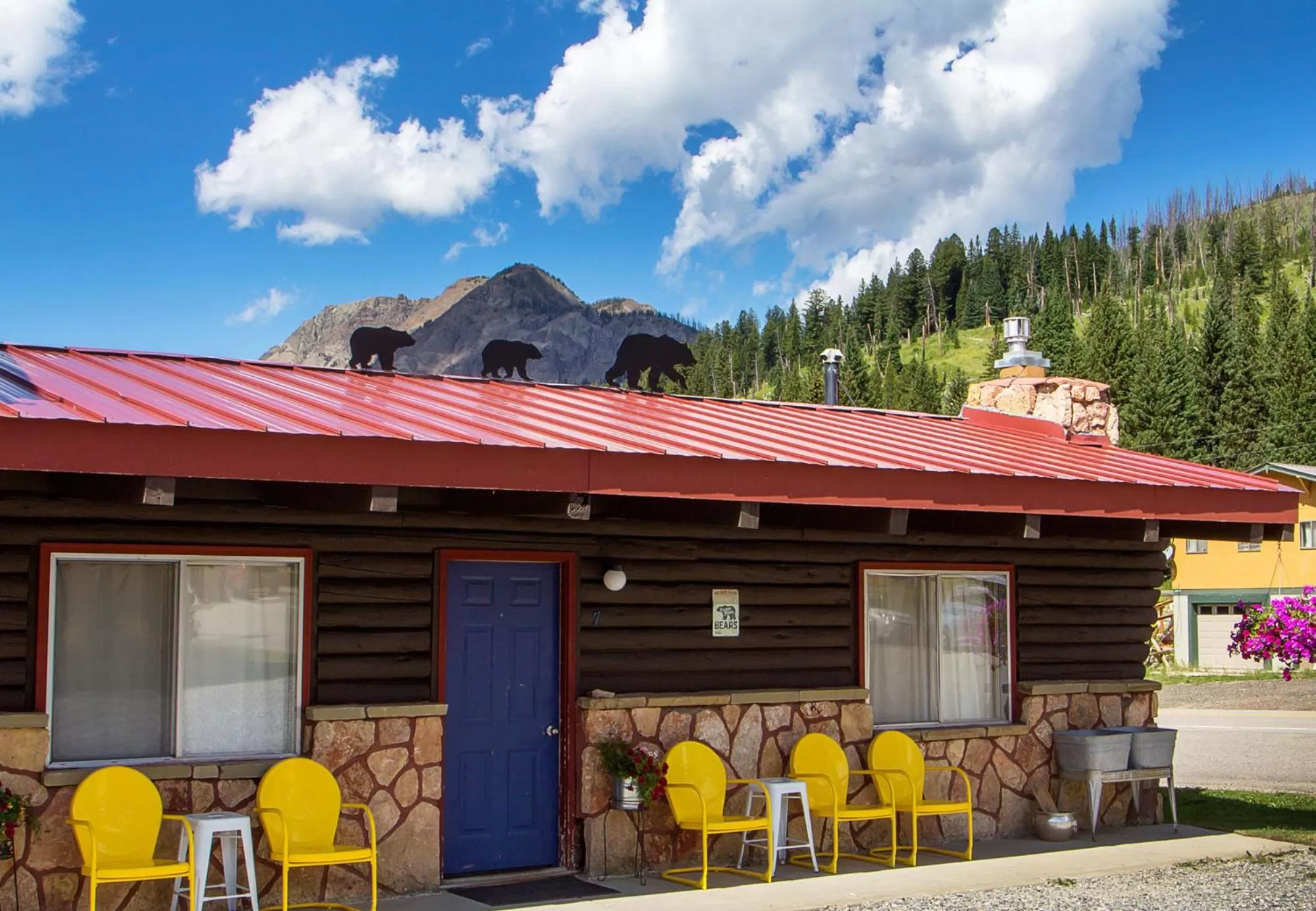 High Country Motel and Cabins