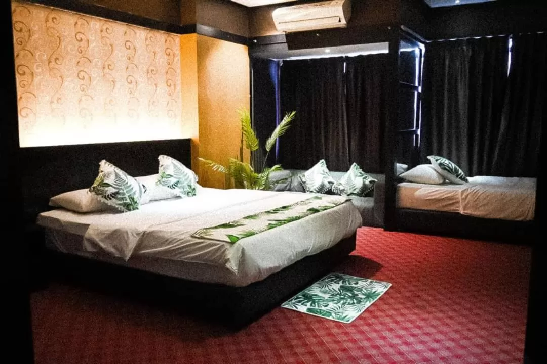 Grandeur Hotel And Spa