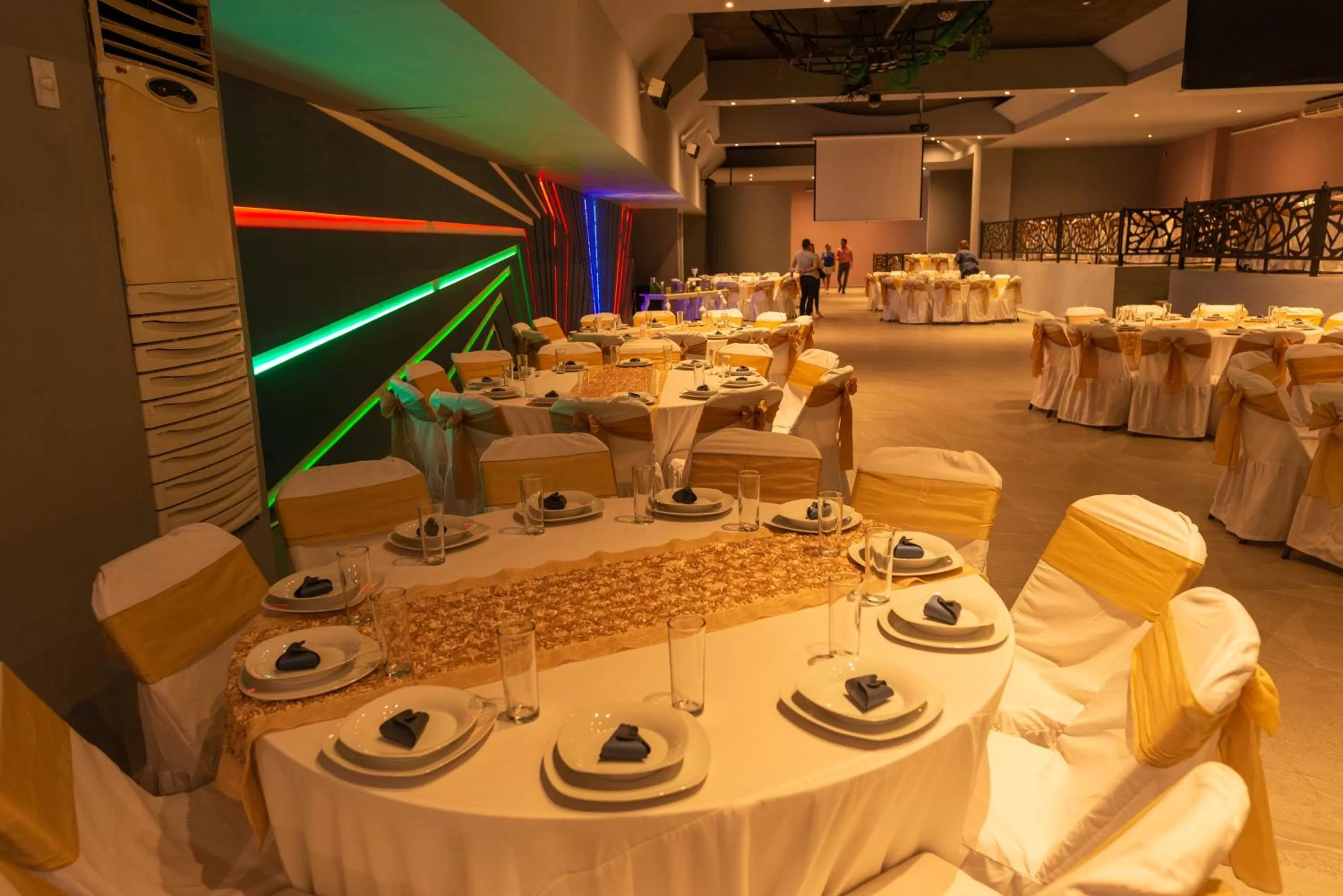Banquet/Function facilities in Hotel St. George