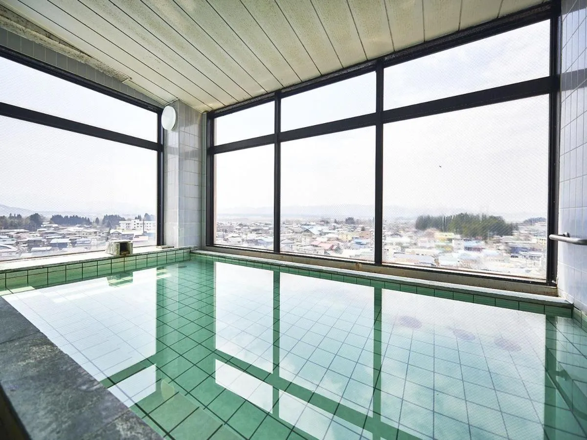 Hot Spring Bath in Annex Royal Hotel