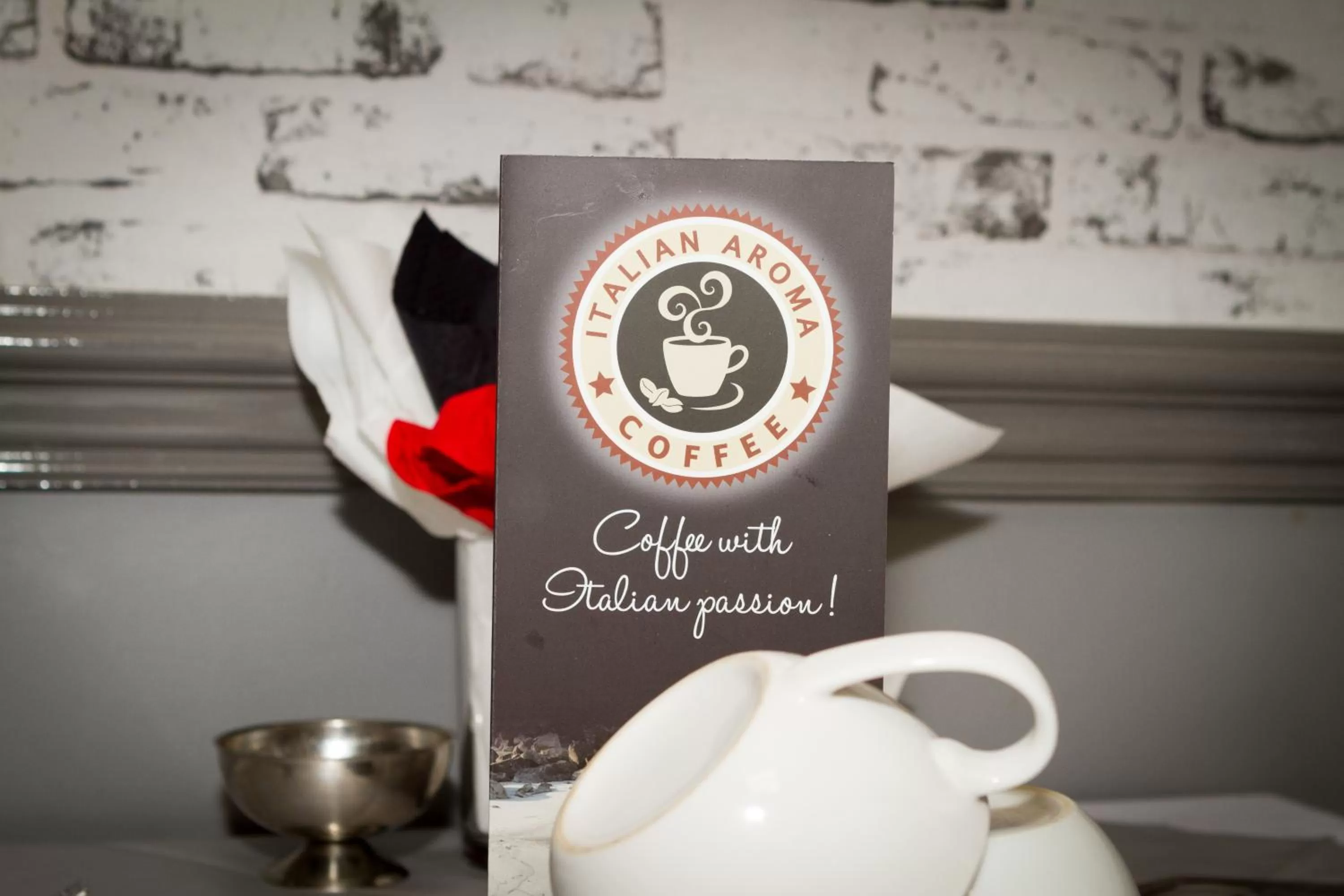 Restaurant/places to eat in The Sandringham Court Hotel & Sports Bar-Groups Welcome here-High Speed Wi-Fi