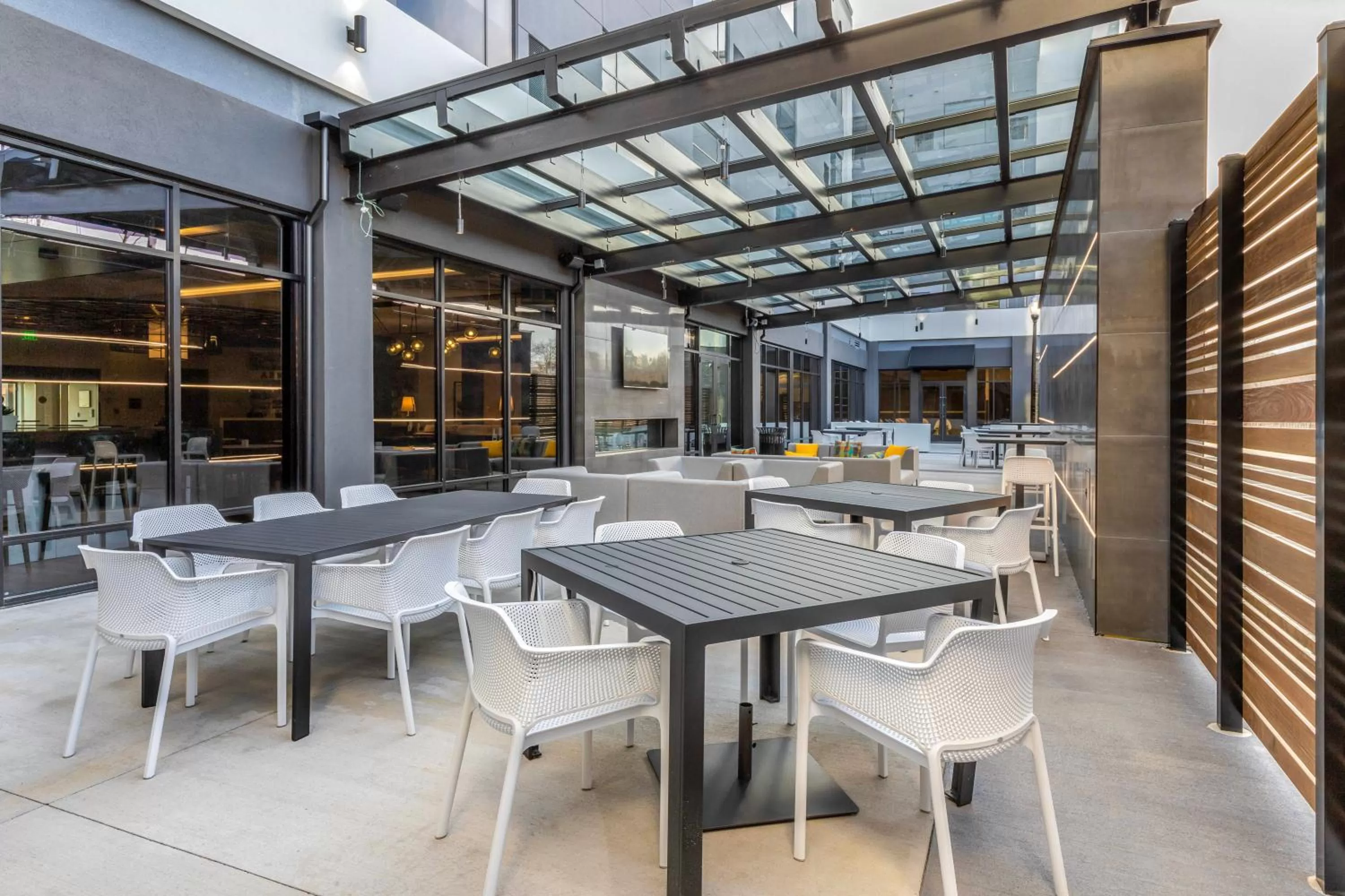 Restaurant/places to eat in Cambria Hotel - Arundel Mills BWI Airport