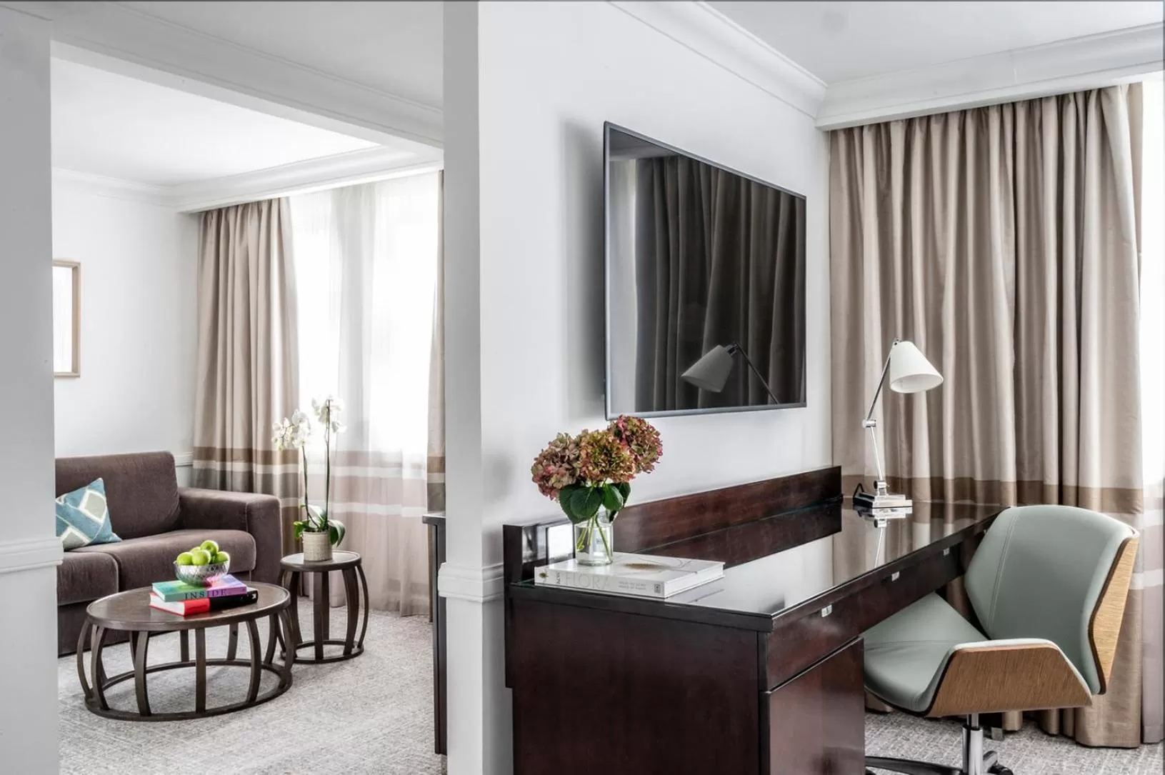 Photo of the whole room in The Bristol Hotel