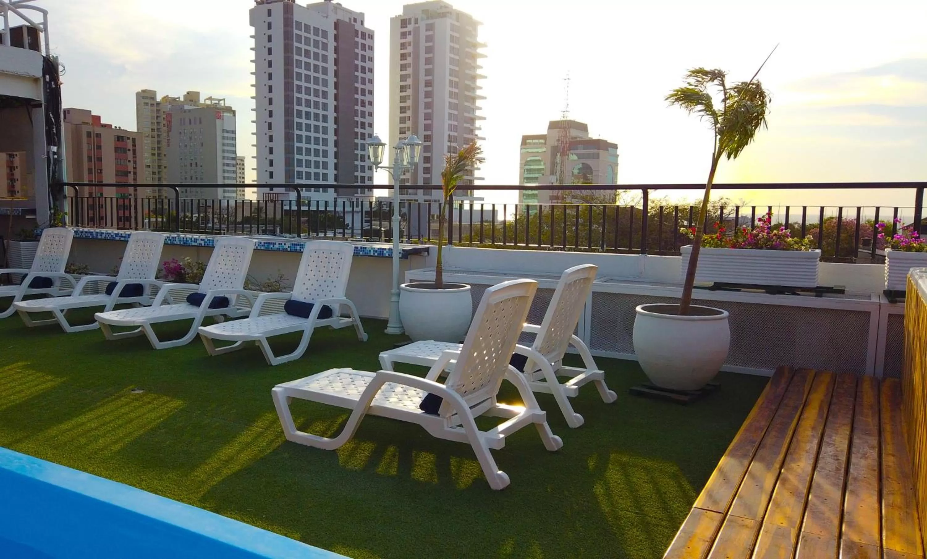 Balcony/Terrace in Hotel Parque de los Novios Inn
