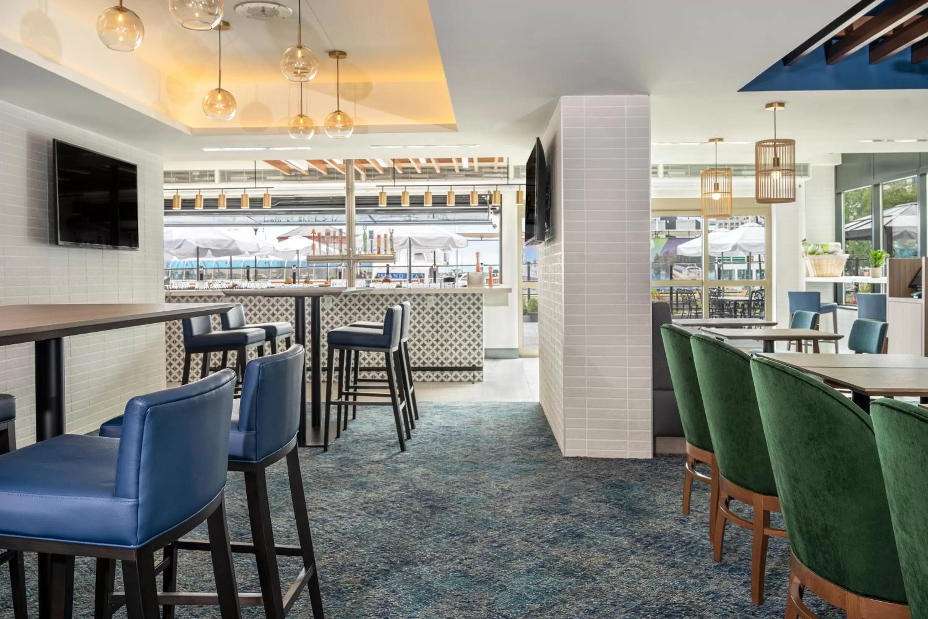 Restaurant/places to eat in Holiday Inn Kingston - Waterfront by IHG