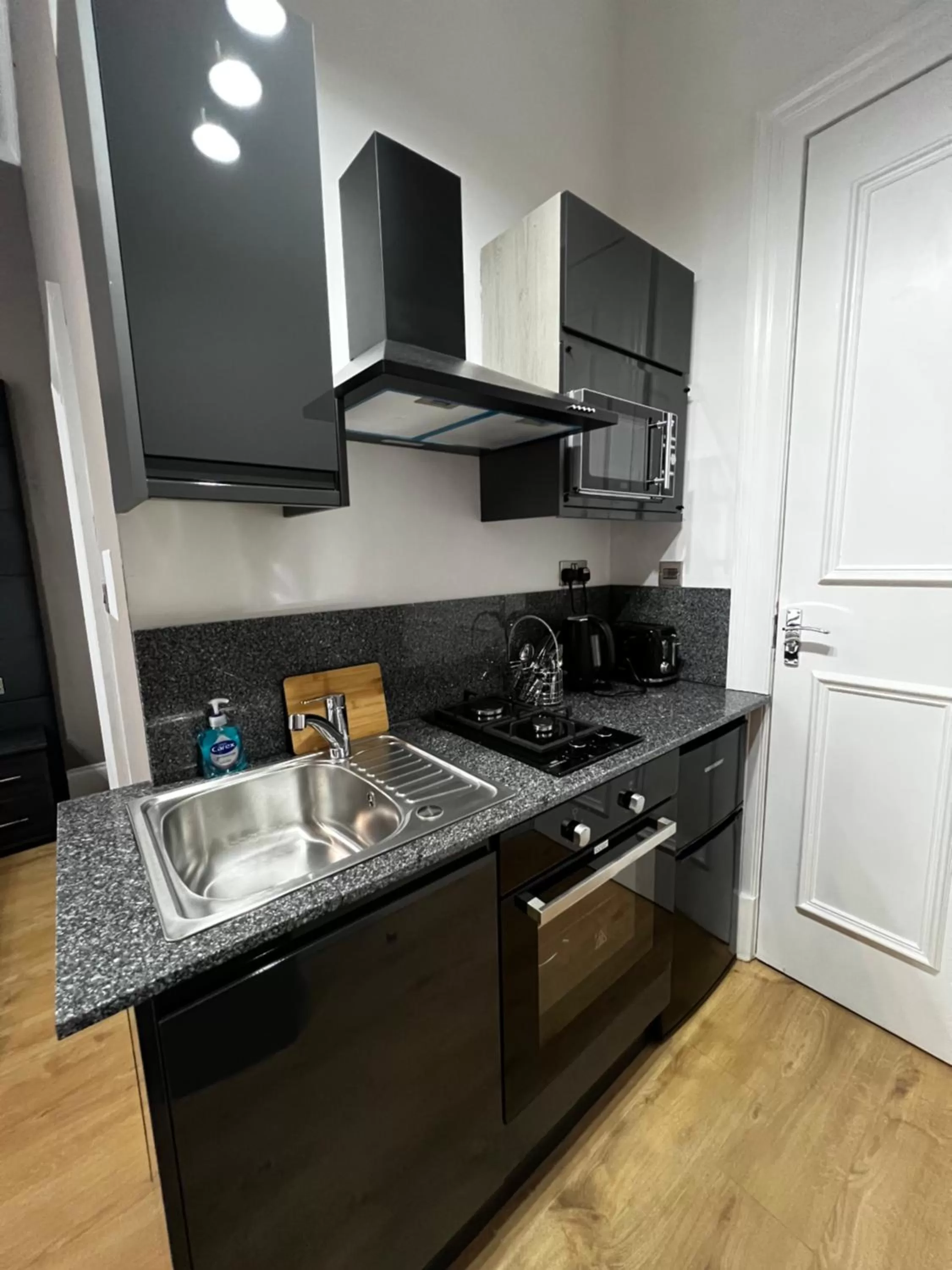 Amani Apartments - Glasgow City Centre