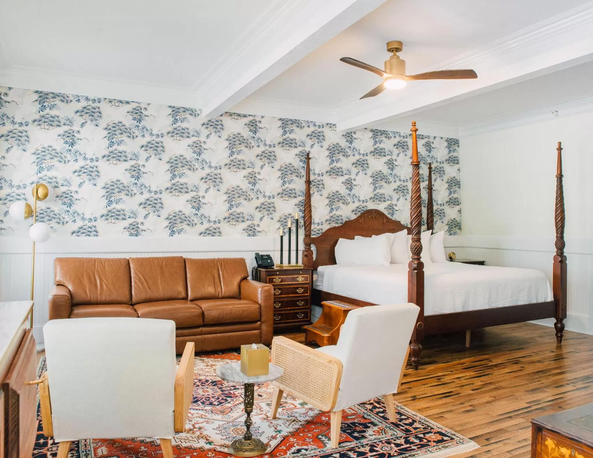 Bed in The Gibson Inn