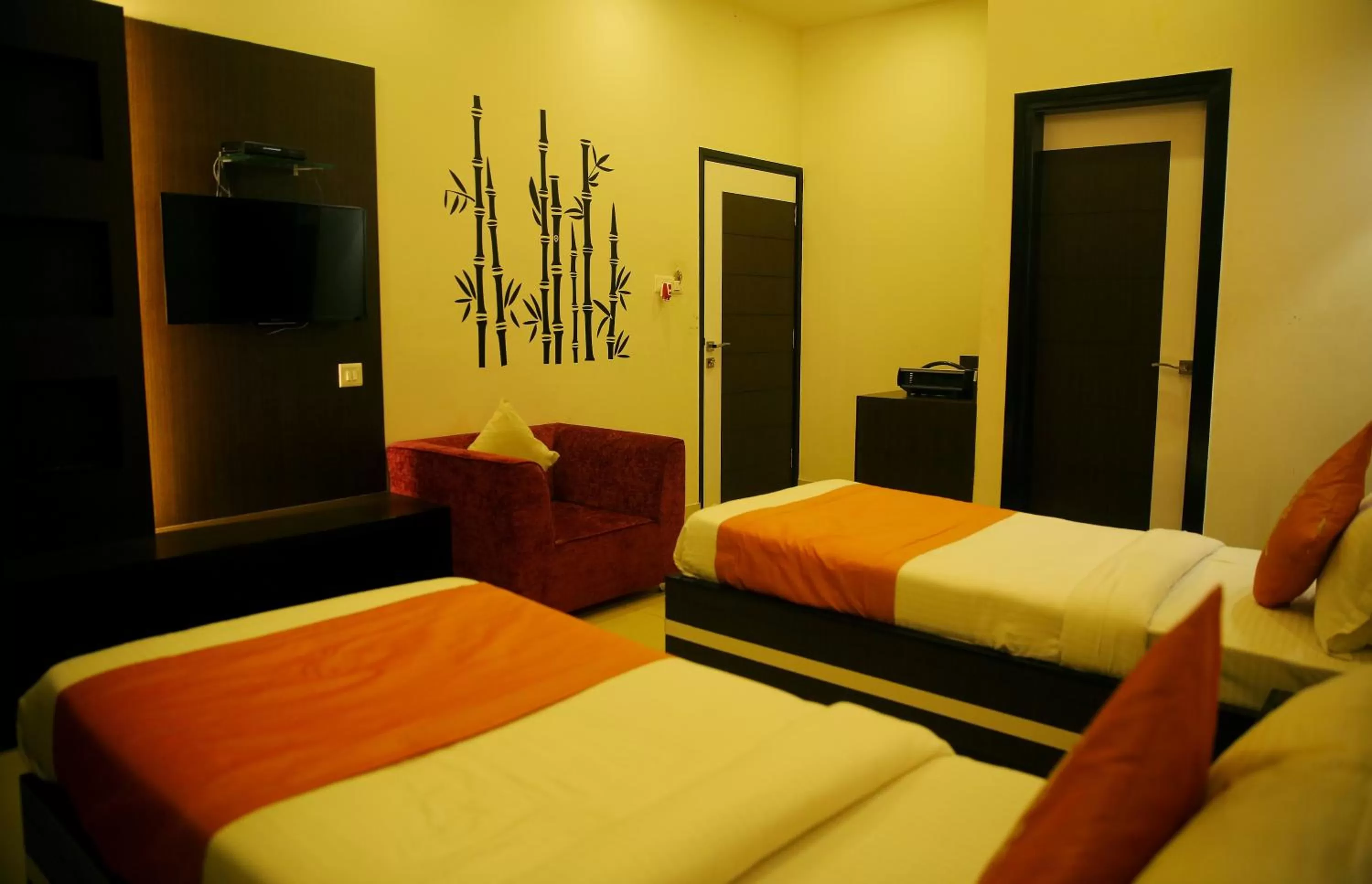 Bedroom, Bed in Hotel Rivera Palace